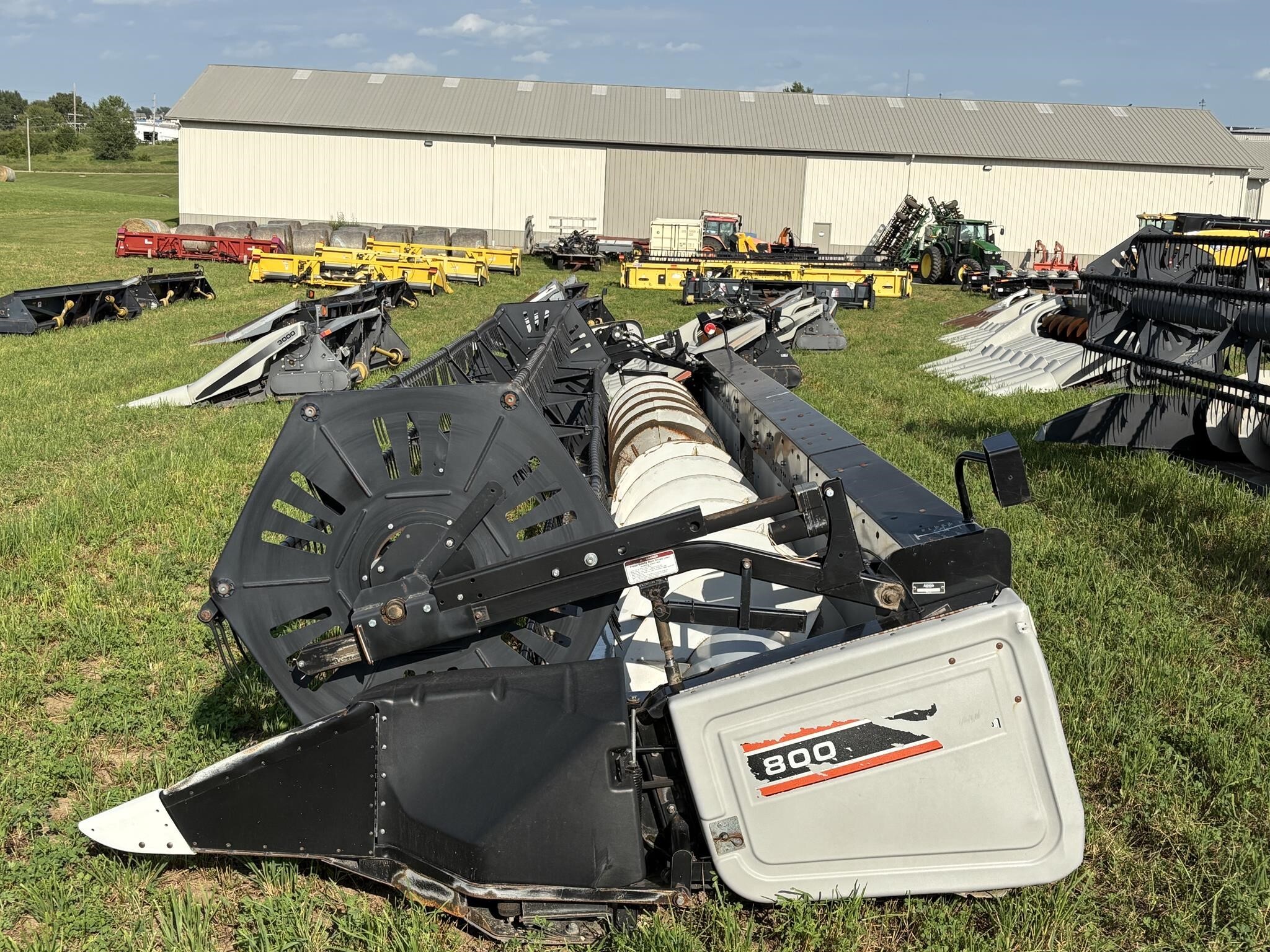 1999 Gleaner 800 Platform