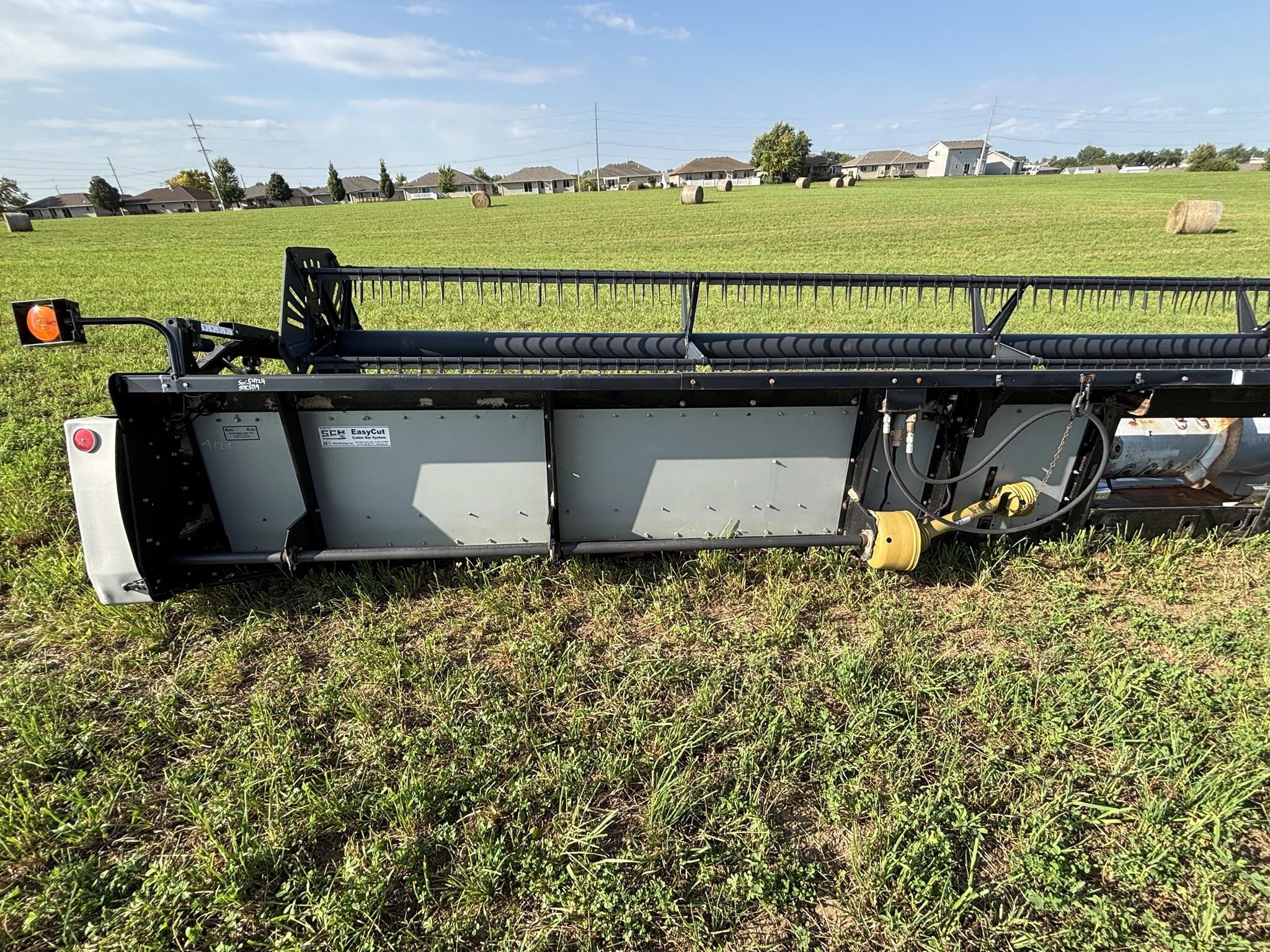 1999 Gleaner 800 Platform