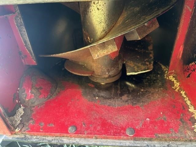 2014 Parker 1039 Grain Cart