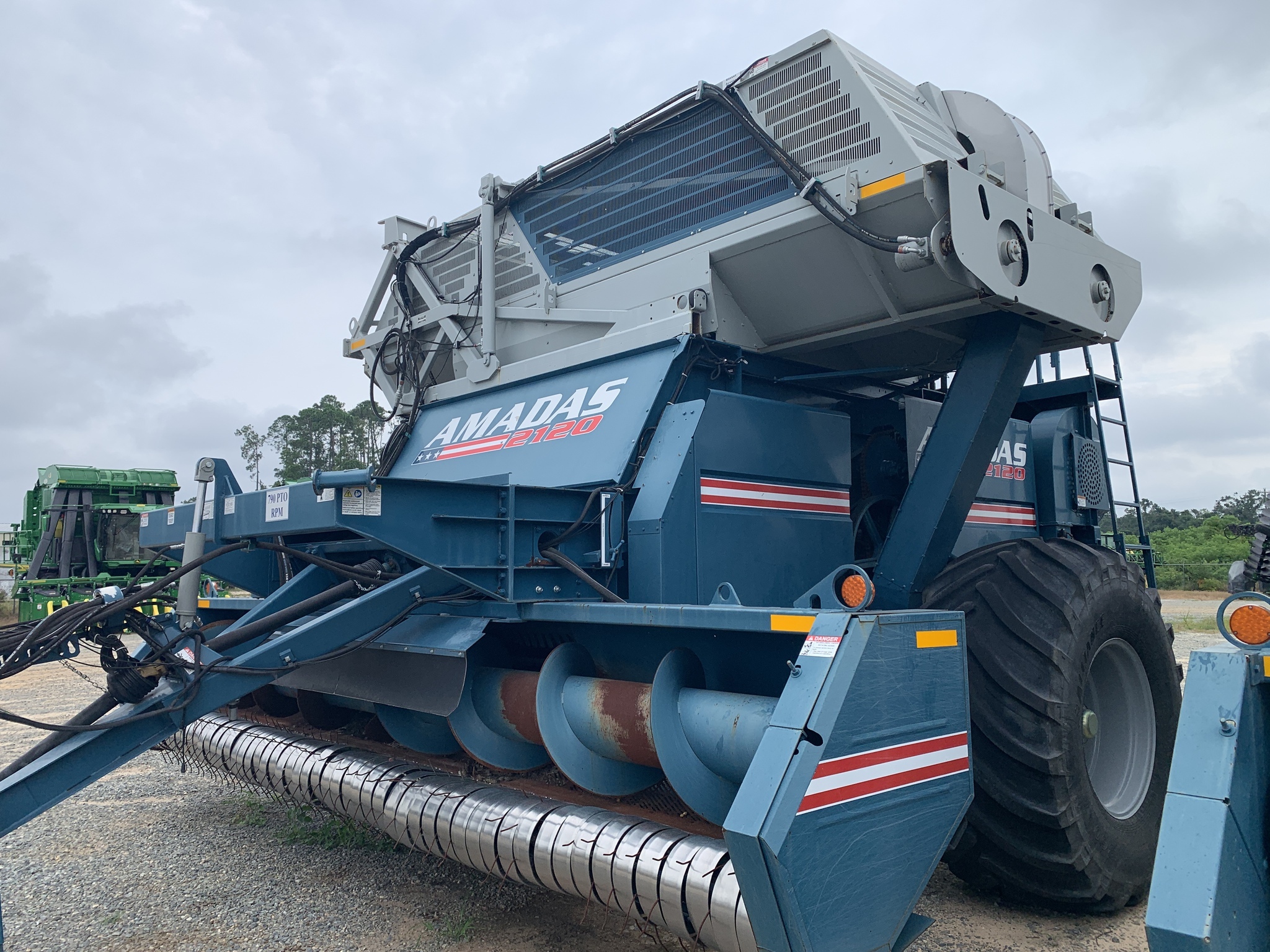2023 Amadas 2120 Peanut Equipment