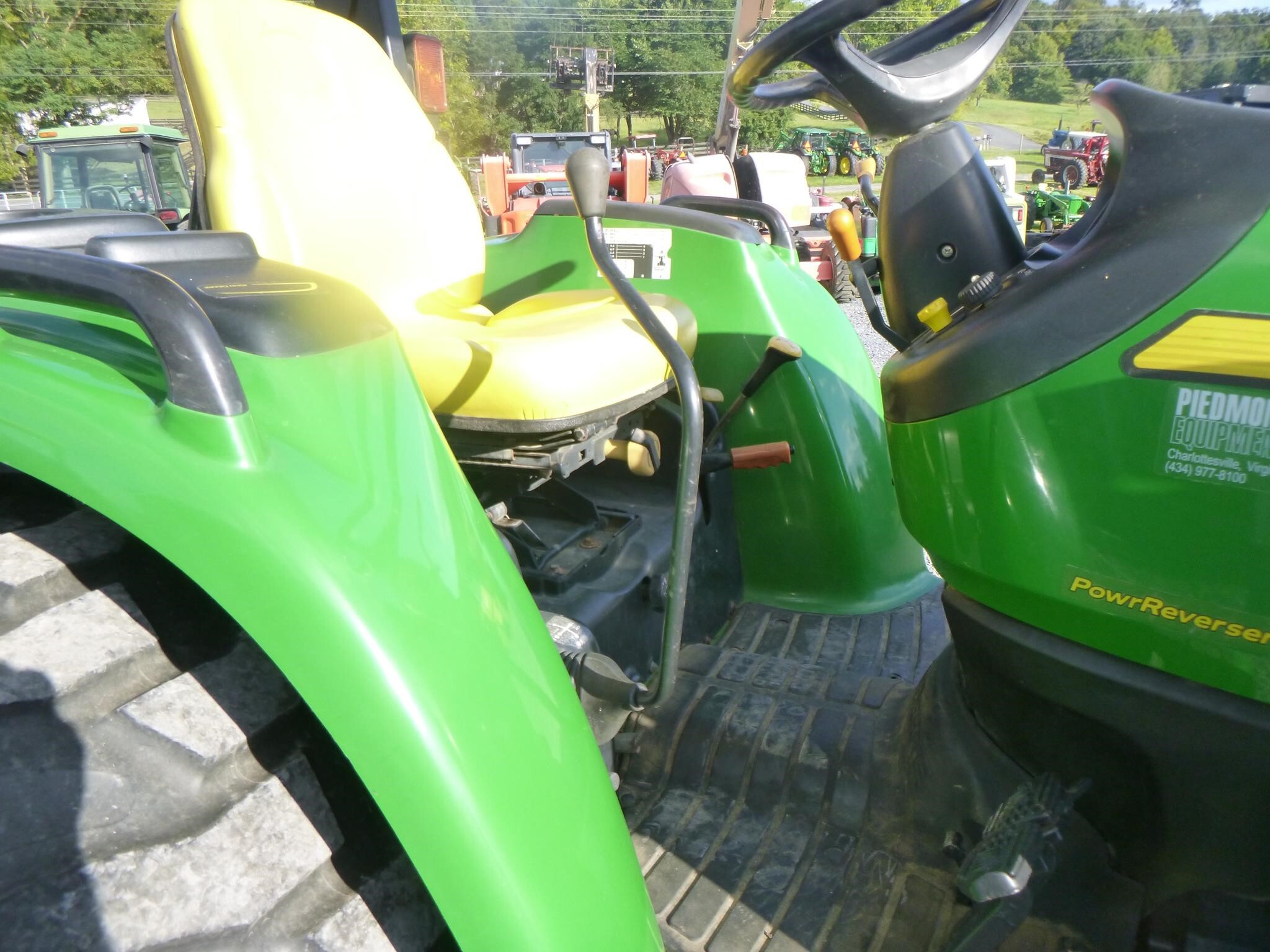 2004 John Deere 4320 Tractor