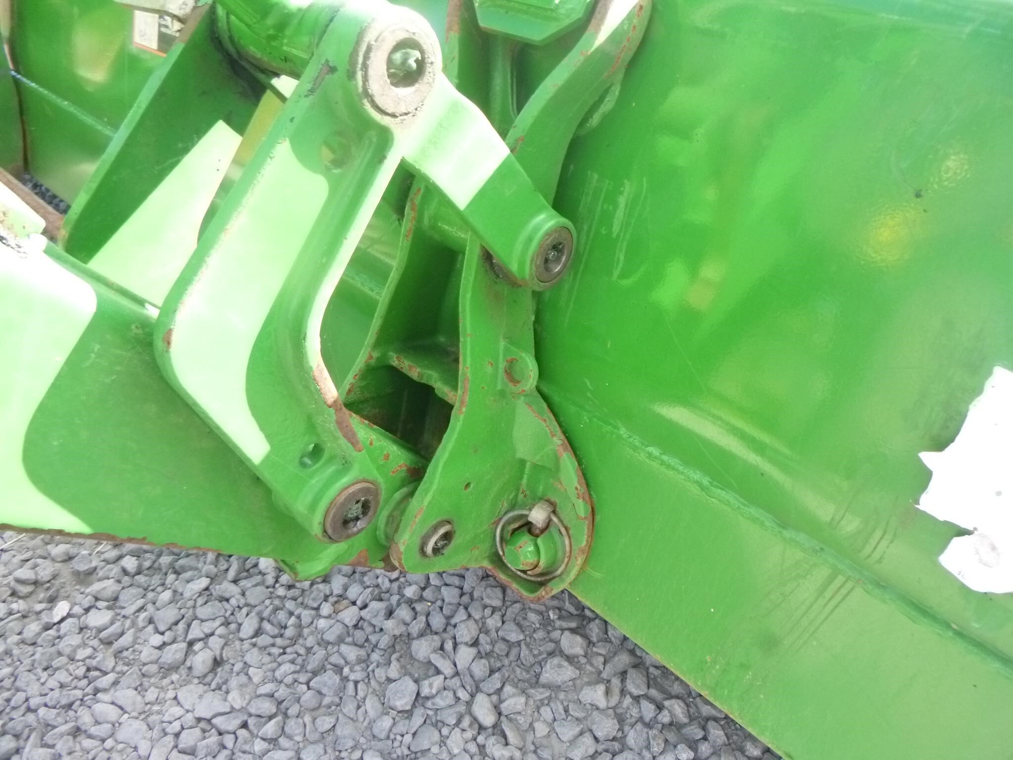 2004 John Deere 4320 Tractor