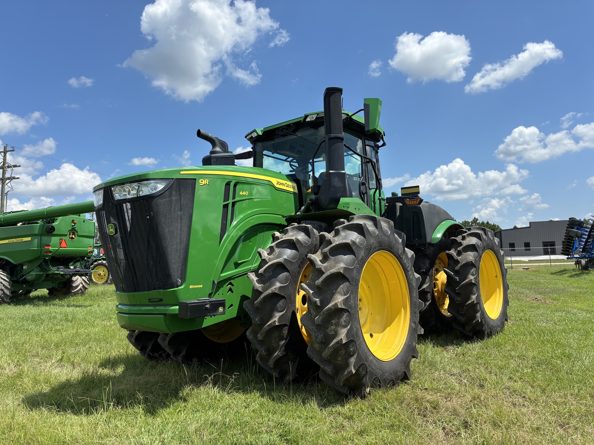 2024 John Deere 9R 440 Tractor