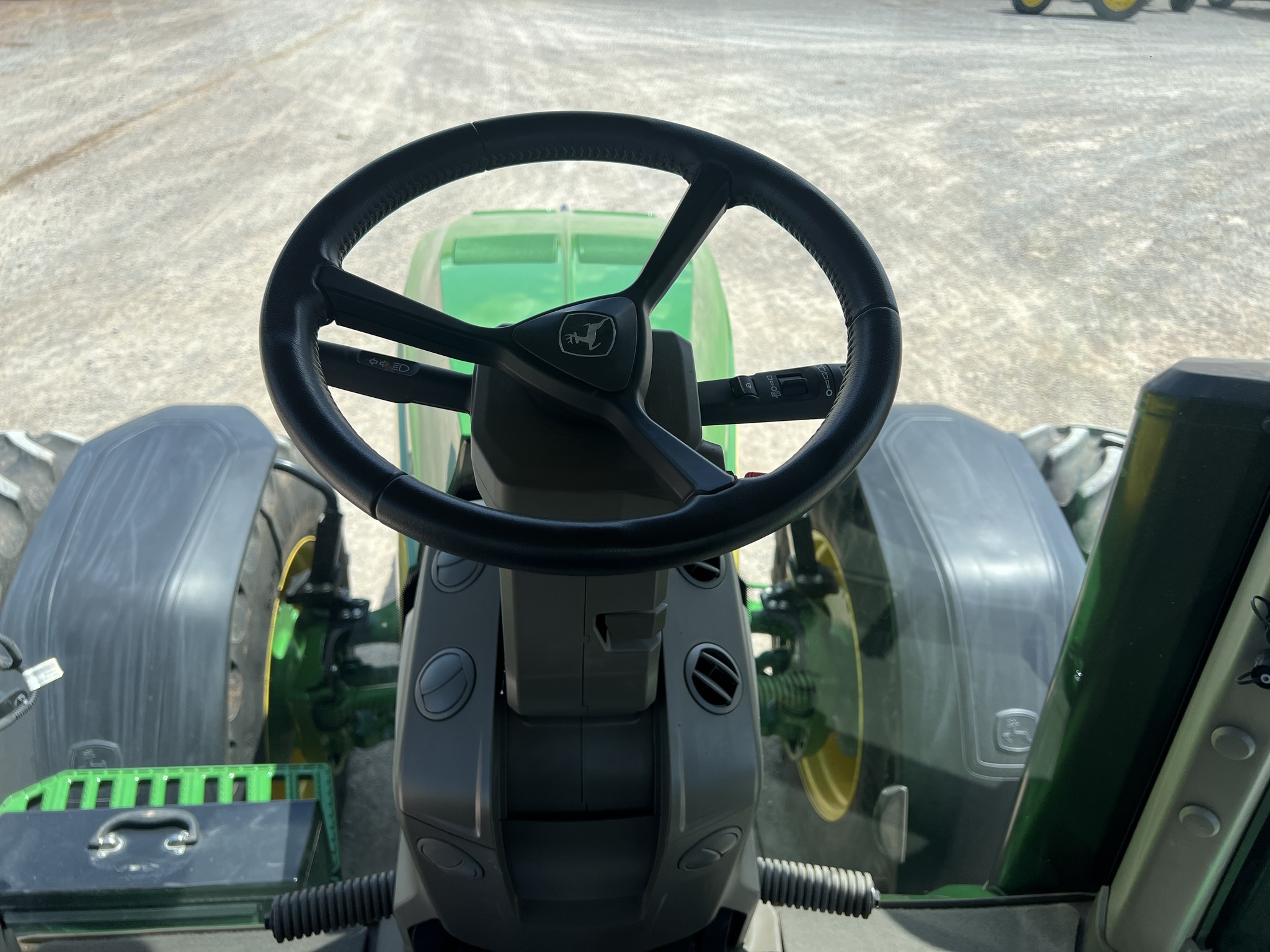 2023 John Deere 8R 370 Tractor