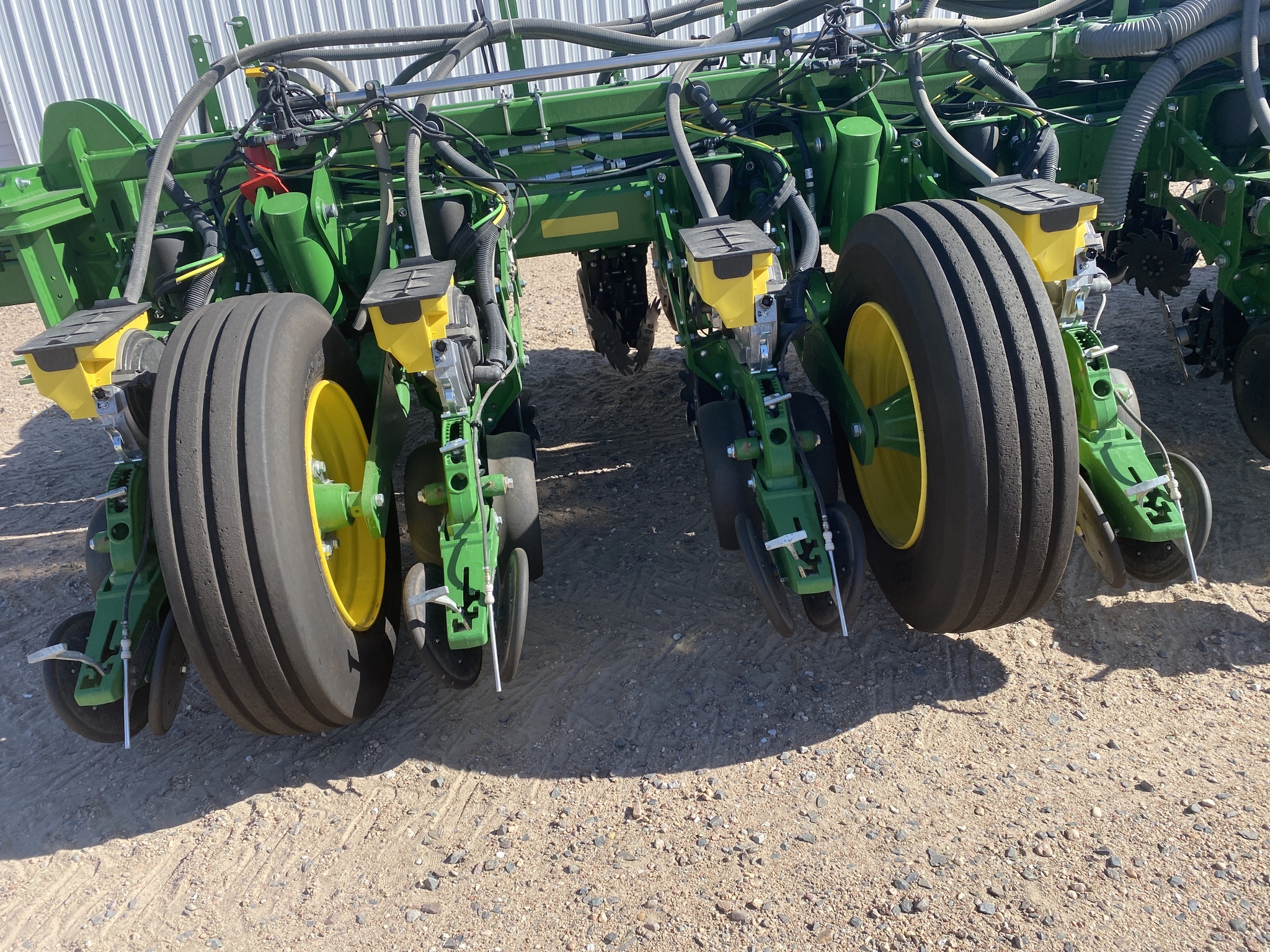 2025 John Deere 1775NT Planter