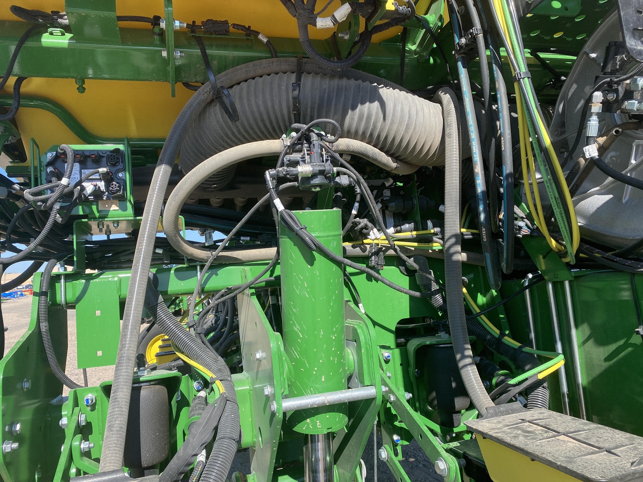 2025 John Deere 1775NT Planter