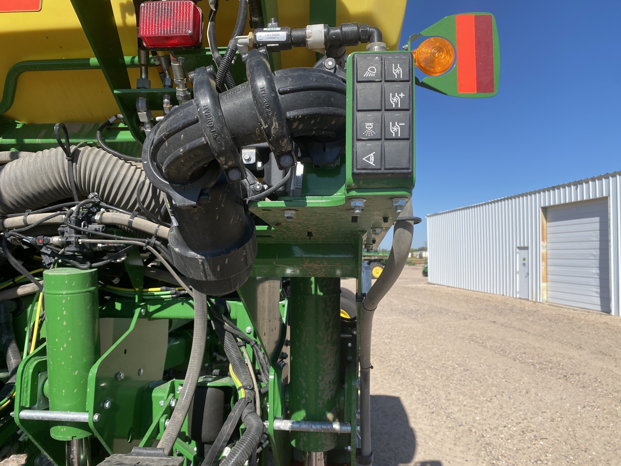 2025 John Deere 1775NT Planter