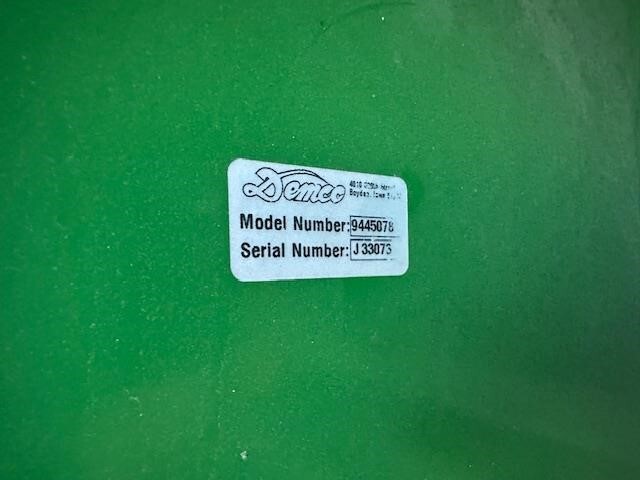 2018 Demco 1150 Grain Cart