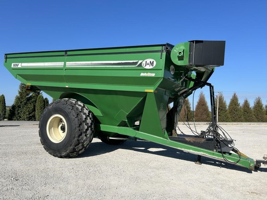  J&M 1050-20D Grain Cart