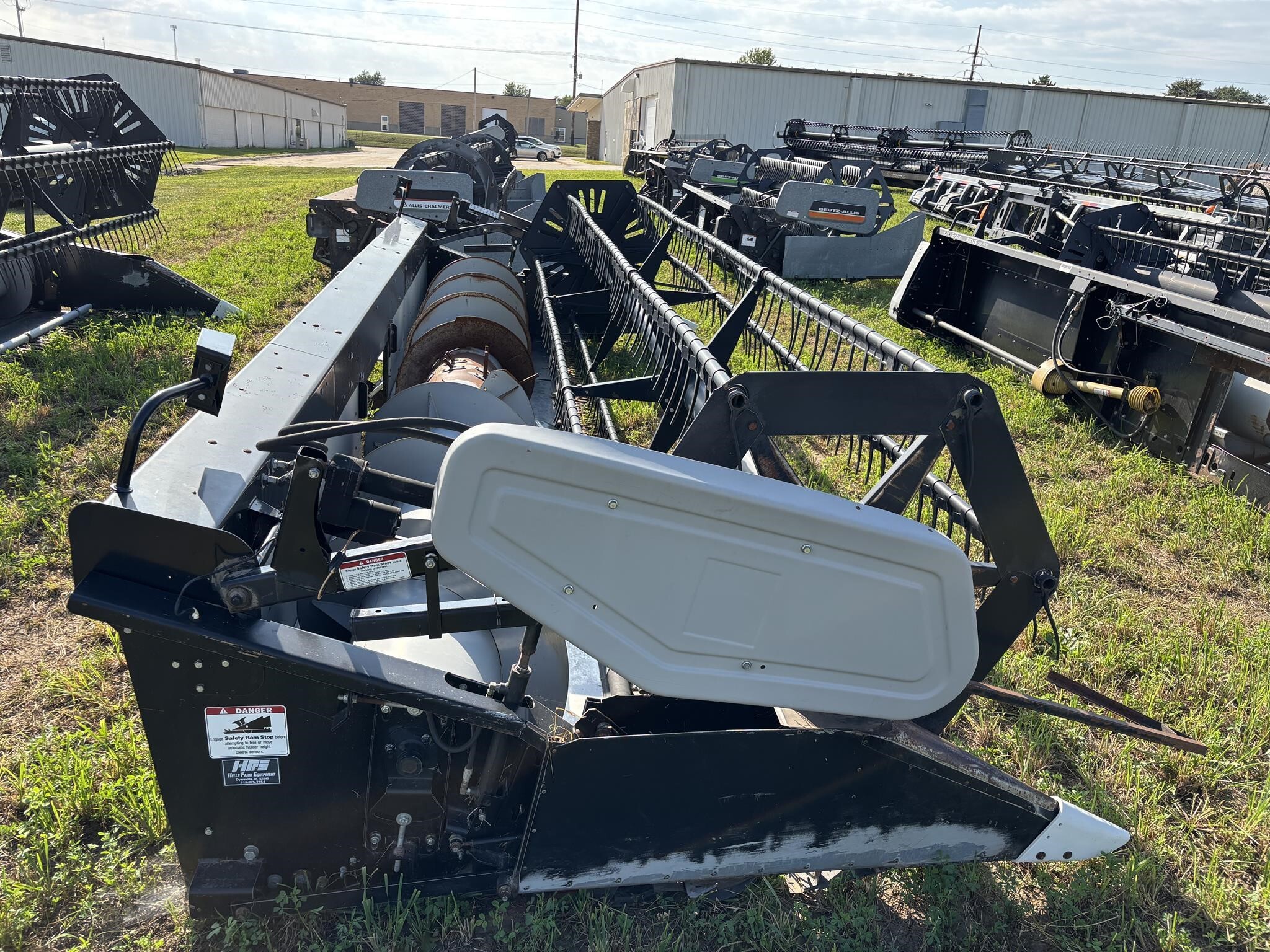  Gleaner 800 Platform