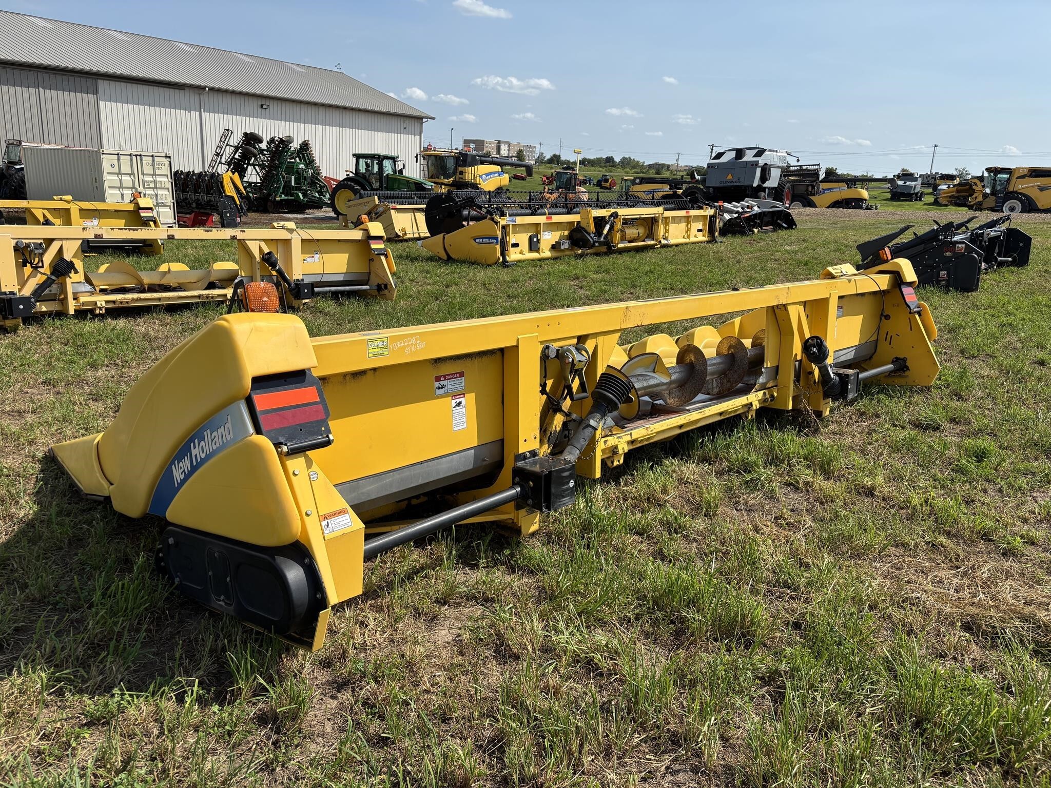2012 New Holland 98D Corn Head