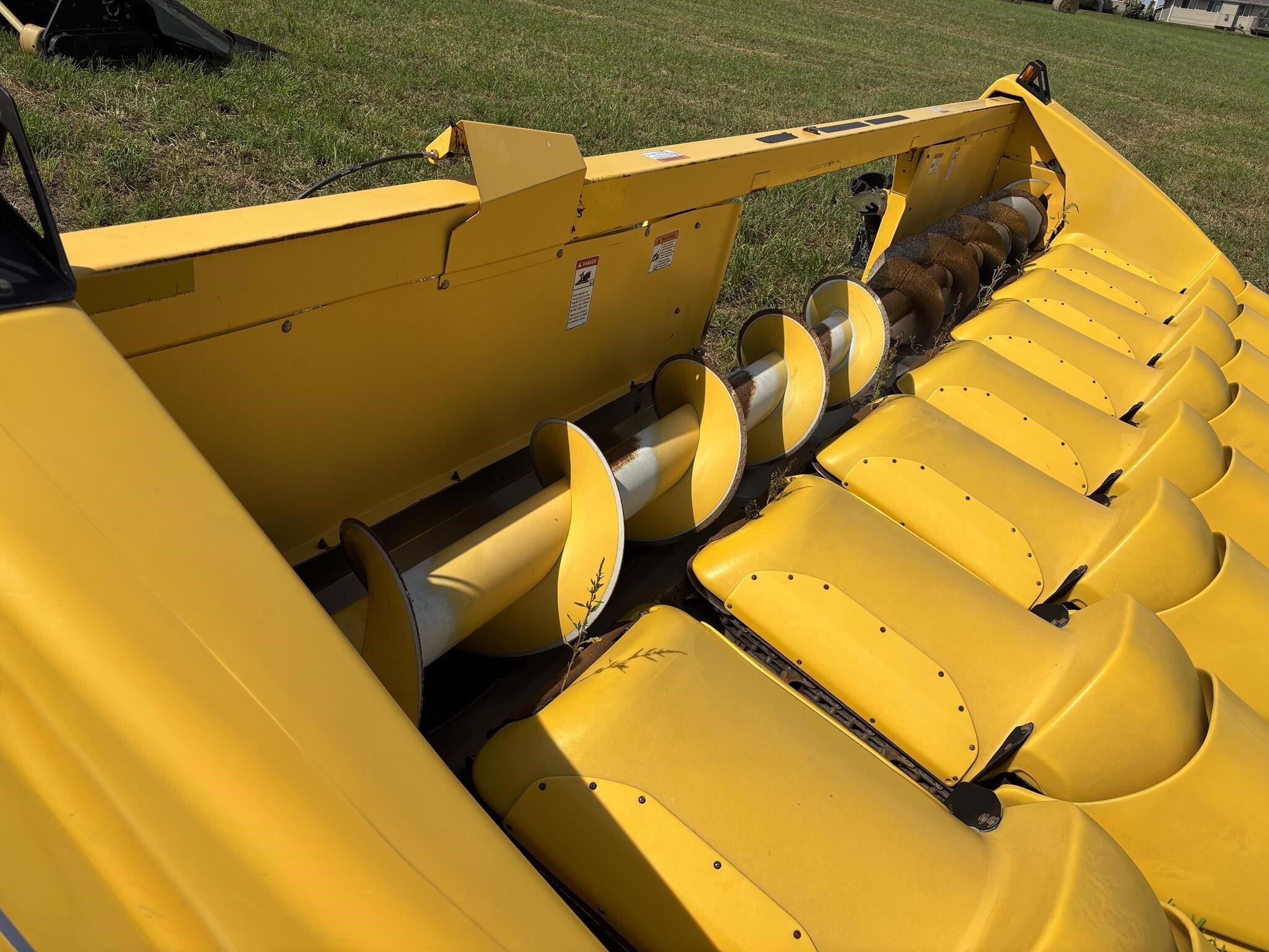 2012 New Holland 98D Corn Head