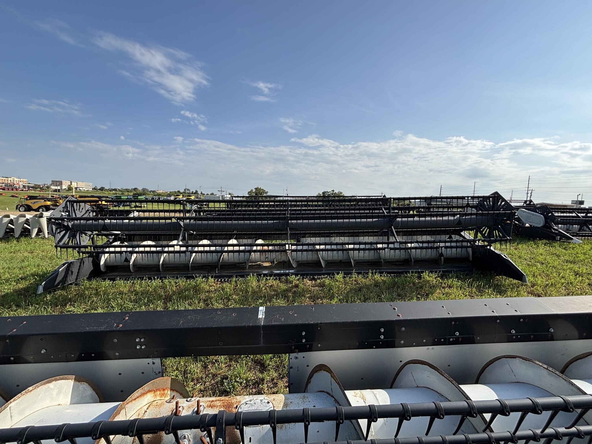 2000 Gleaner 800 Platform