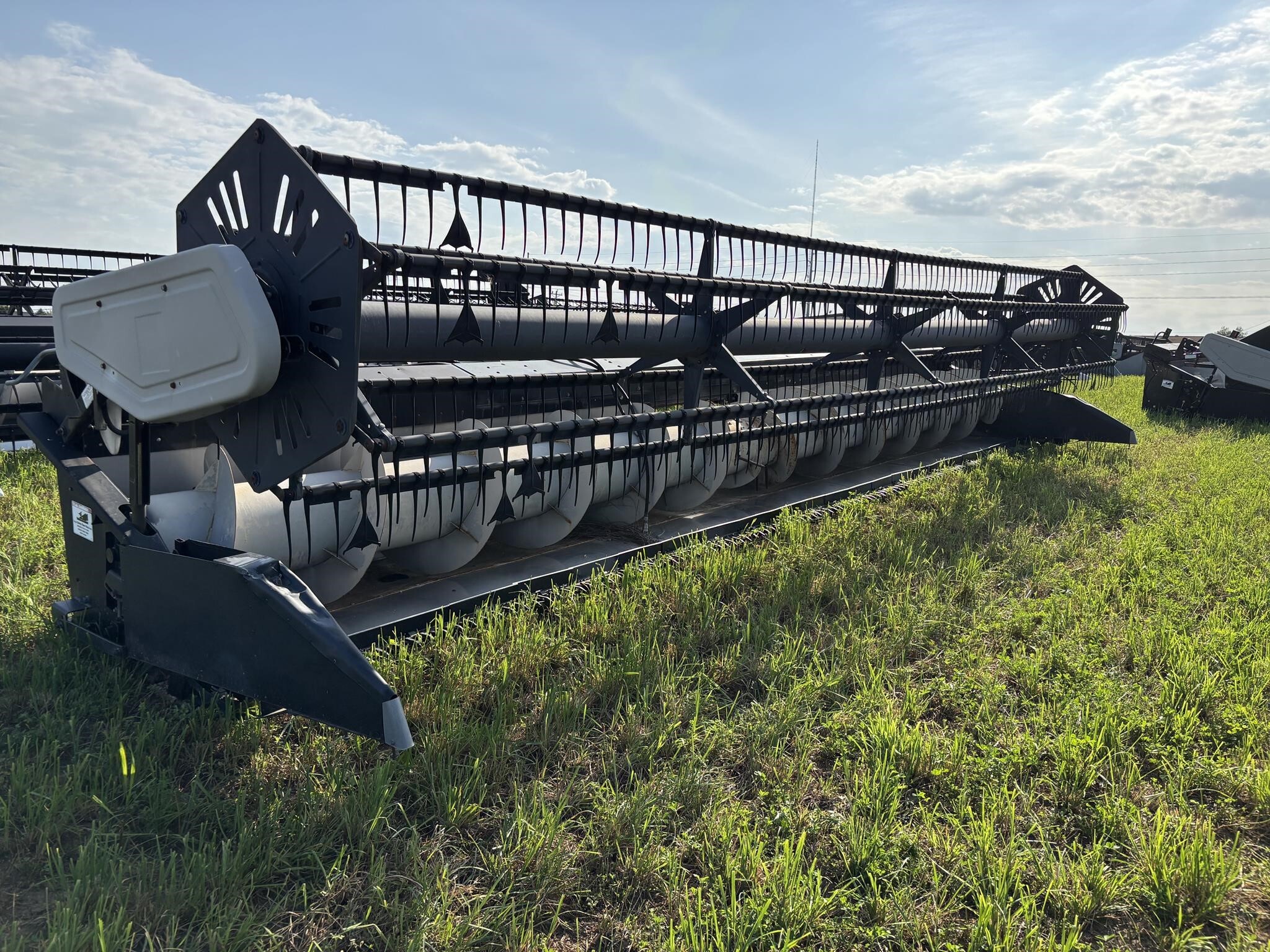 2000 Gleaner 800 Platform