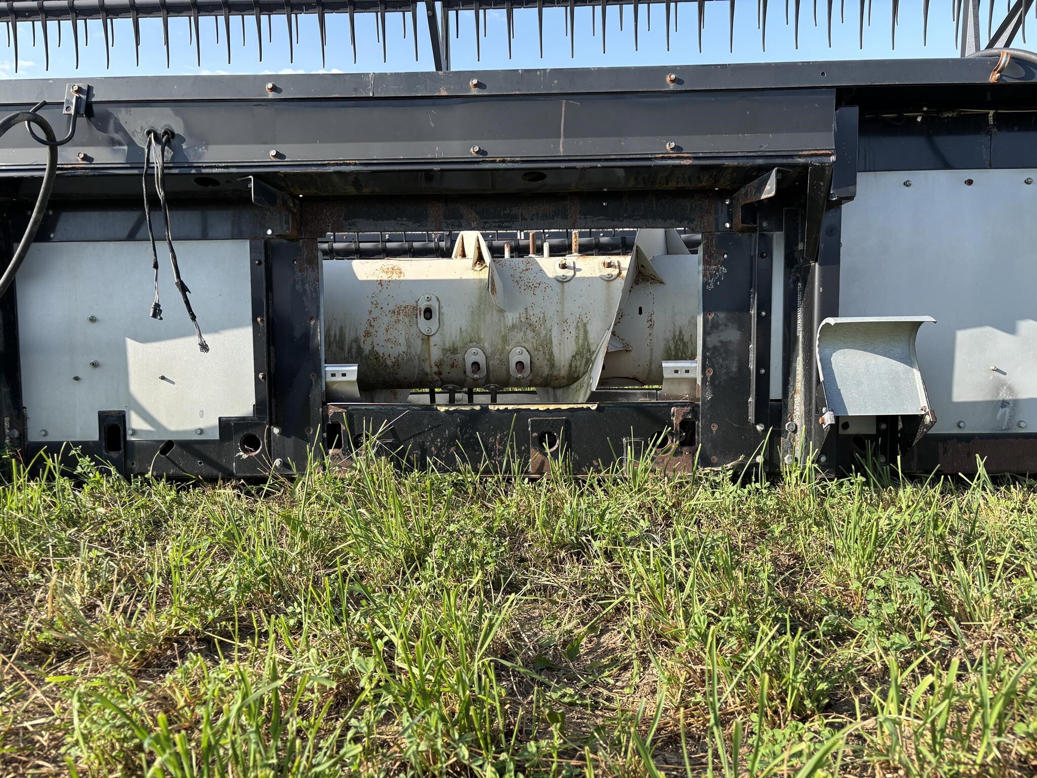 2000 Gleaner 800 Platform