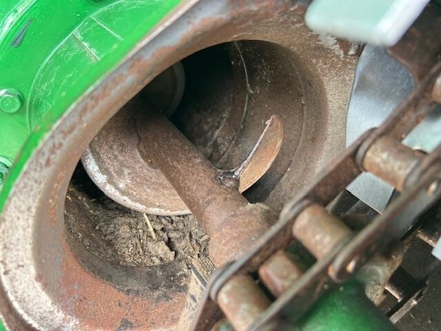 2003 John Deere 9660 STS Combine