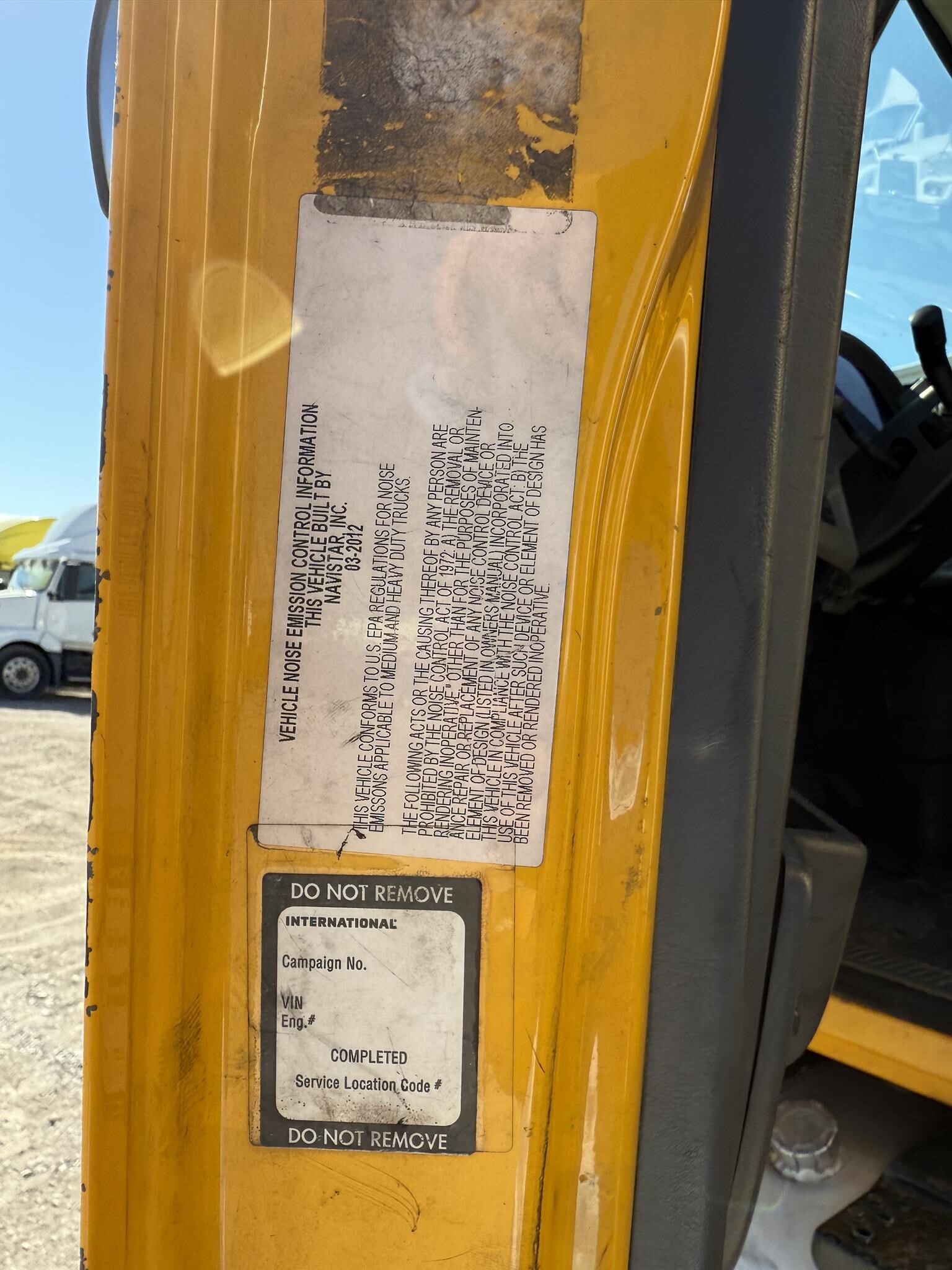 2013 International DURASTAR 4300 Semi Trucks/Trailer