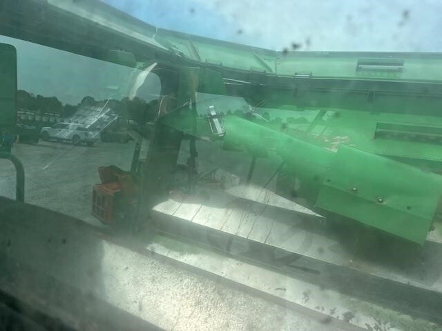 2003 John Deere 9660 STS Combine