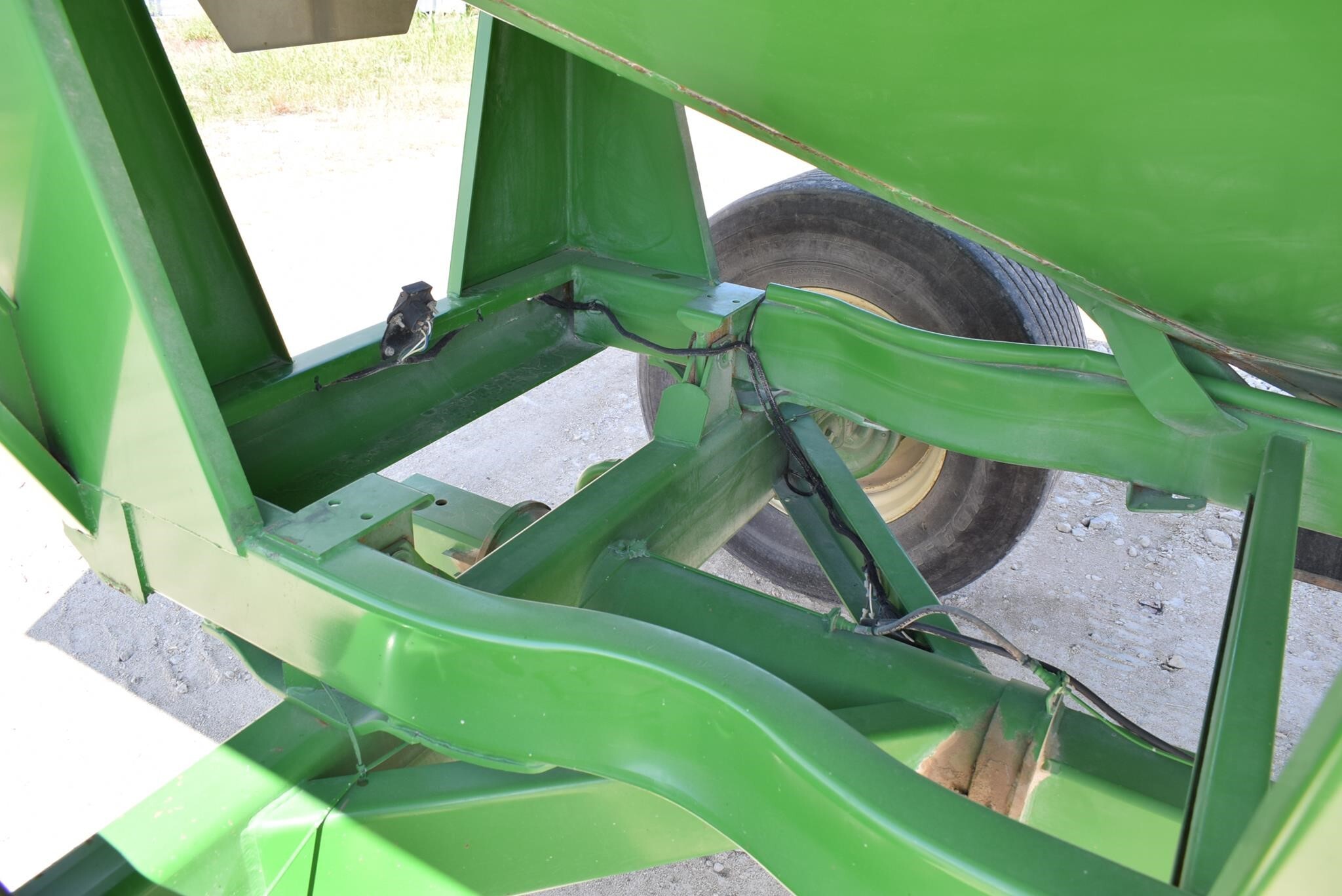  Brent 644 Gravity Wagon