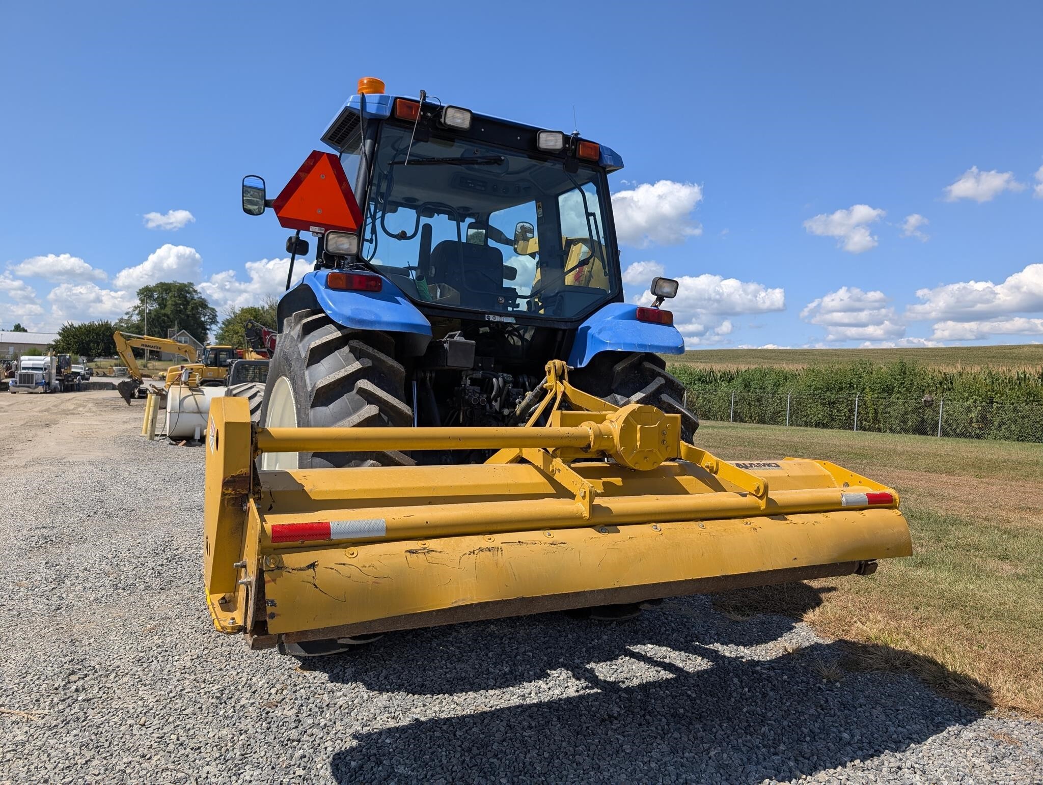2001 New Holland TS110 Tractor
