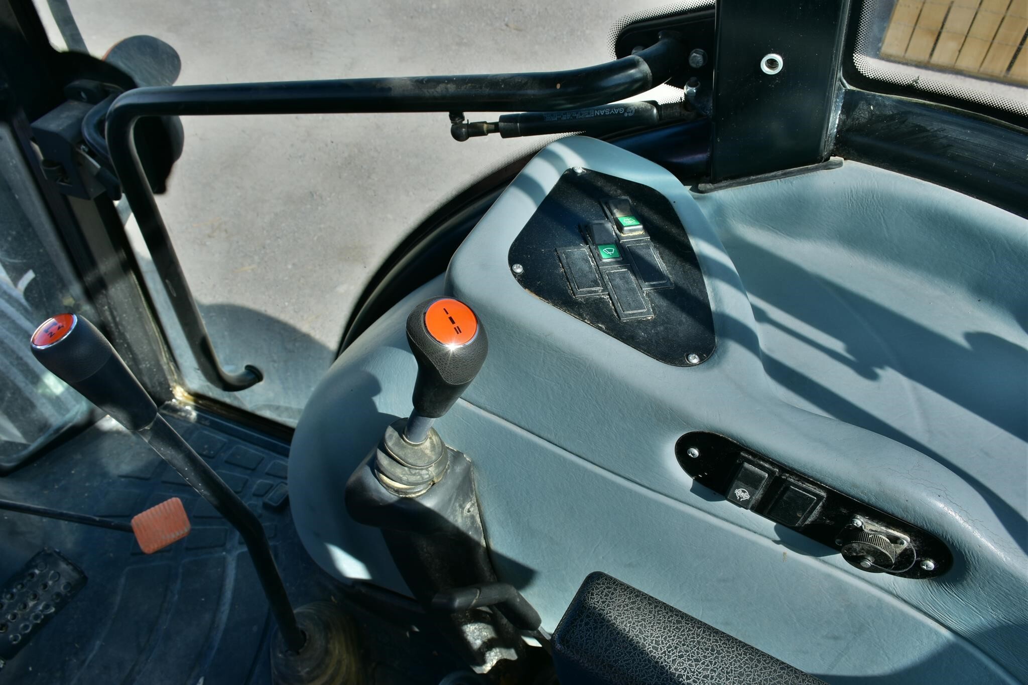 2012 New Holland TS6.120 Tractor