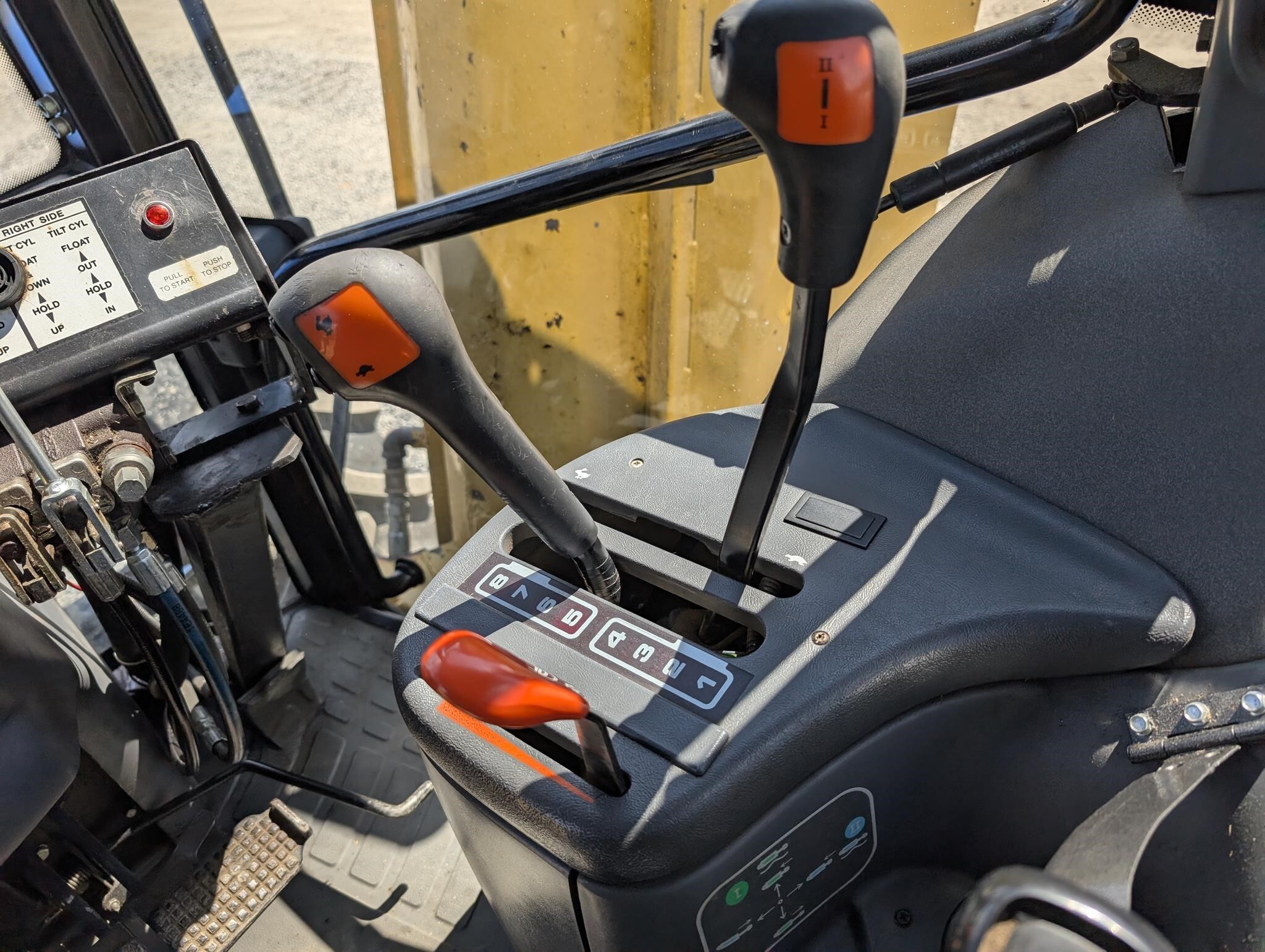2001 New Holland TS110 Tractor