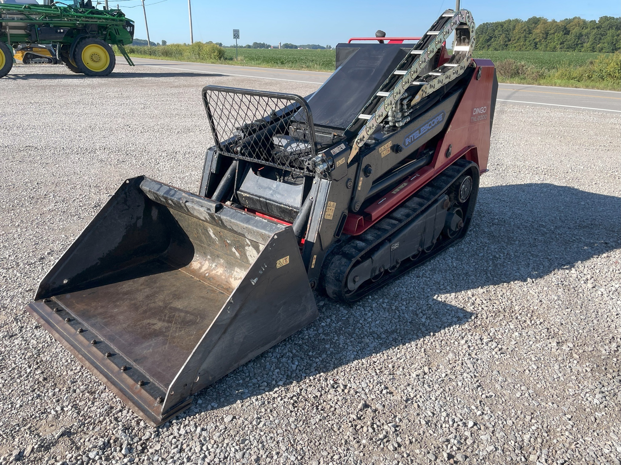 2019 Toro TXL2000 Skid Steer