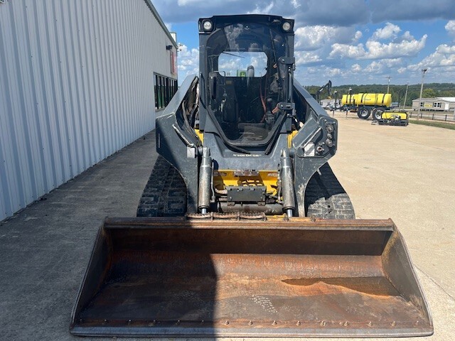2019 Deere 333G Skid Steer