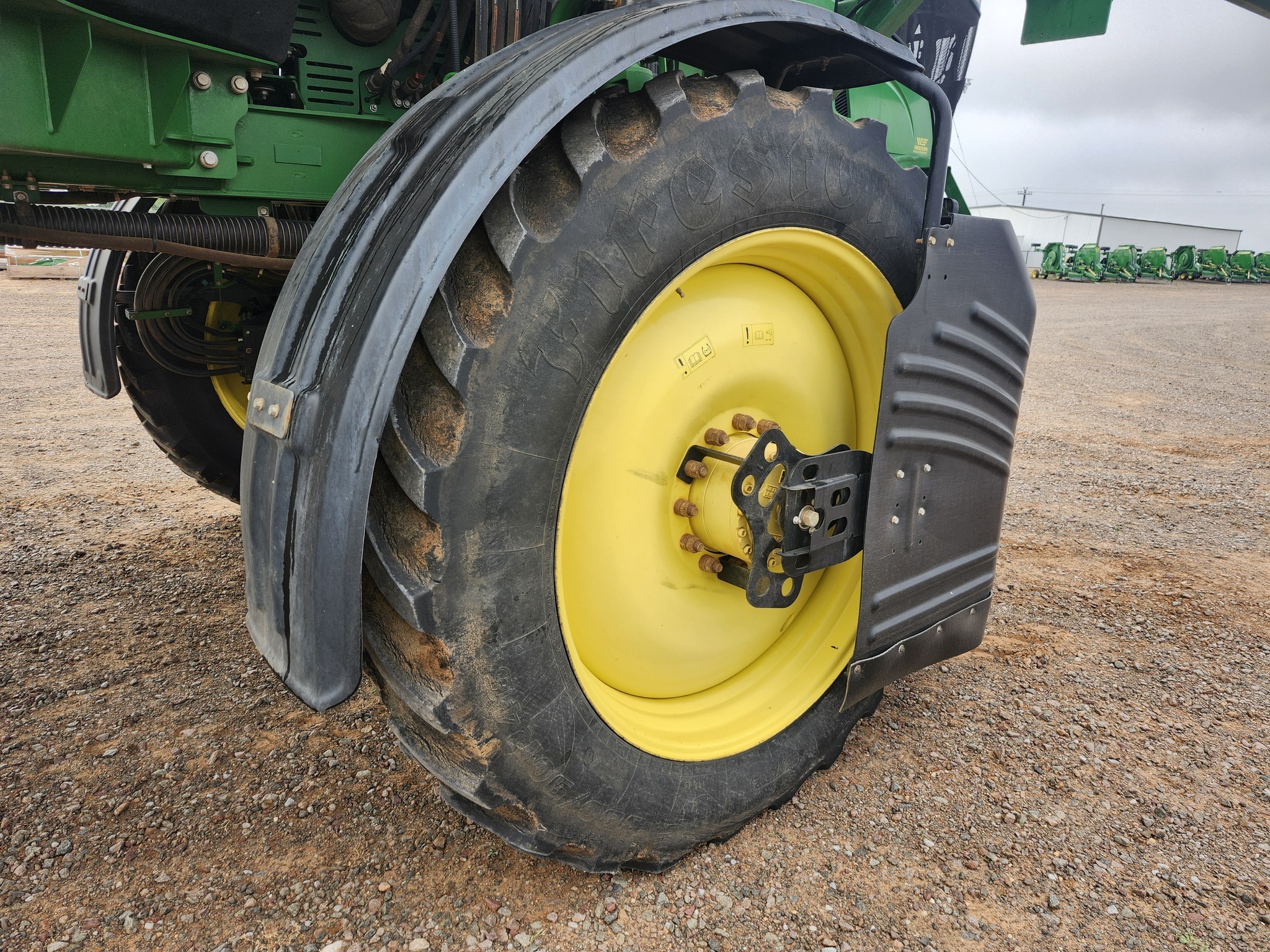 2017 John Deere R4030 Self-Propelled Sprayer