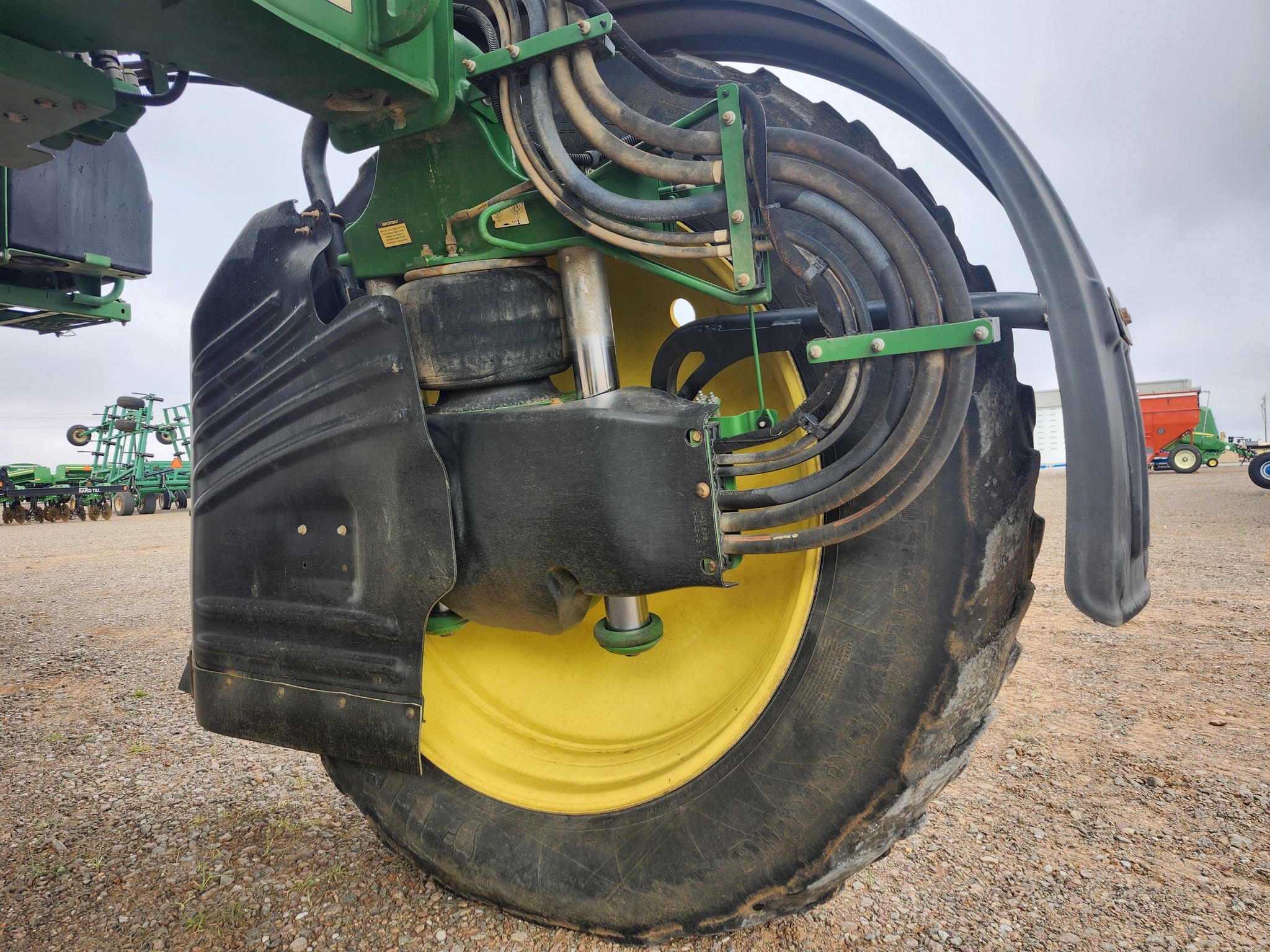 2017 John Deere R4030 Self-Propelled Sprayer