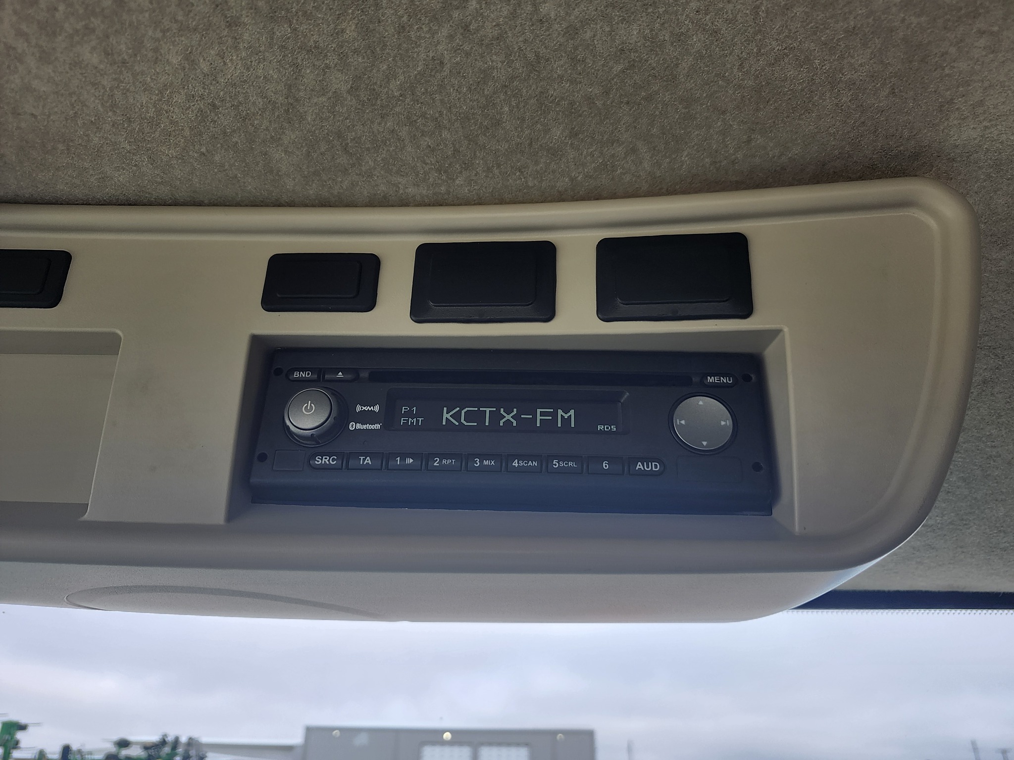 2017 John Deere R4030 Self-Propelled Sprayer