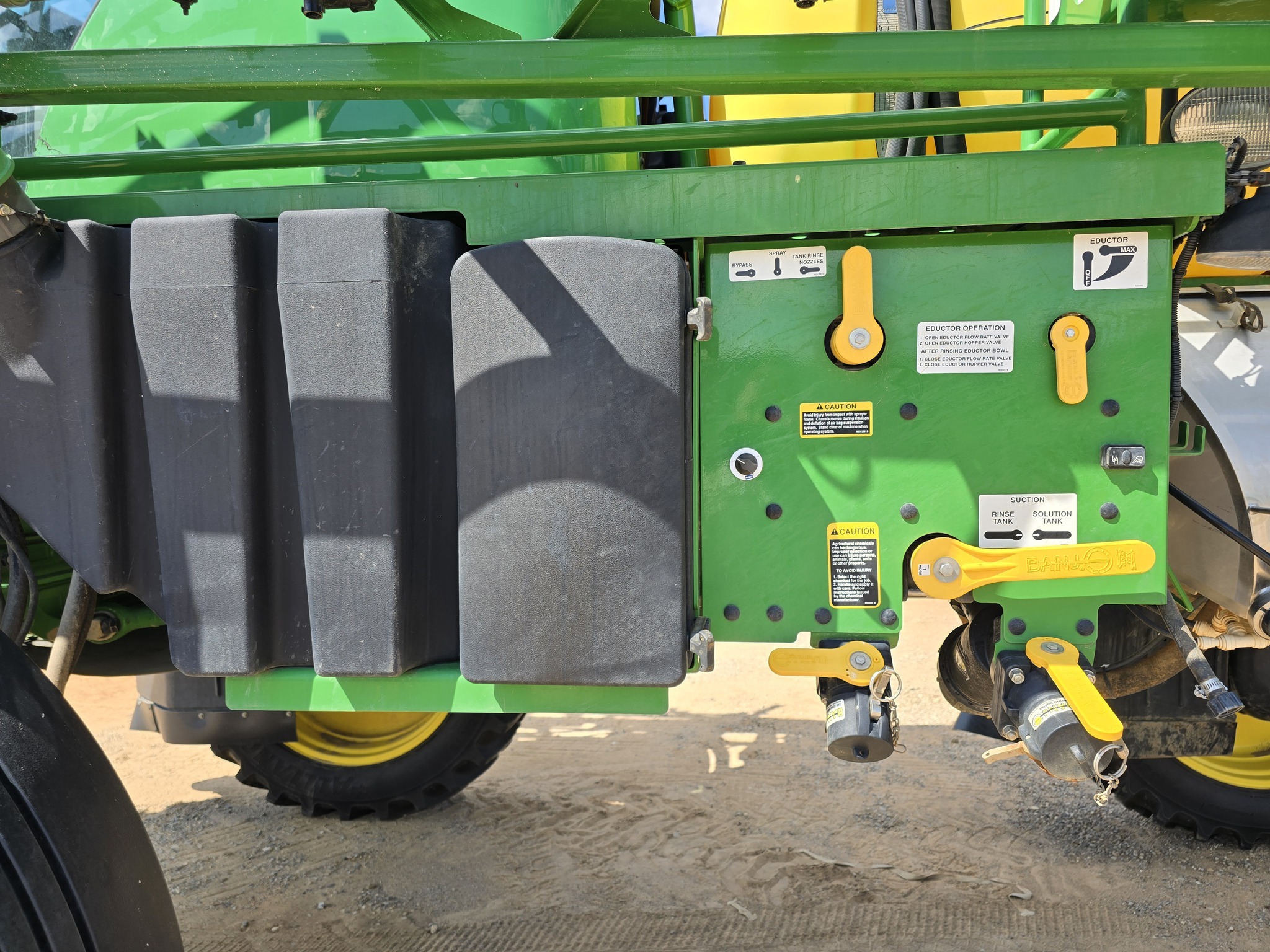 2024 John Deere R4023 Self-Propelled Sprayer