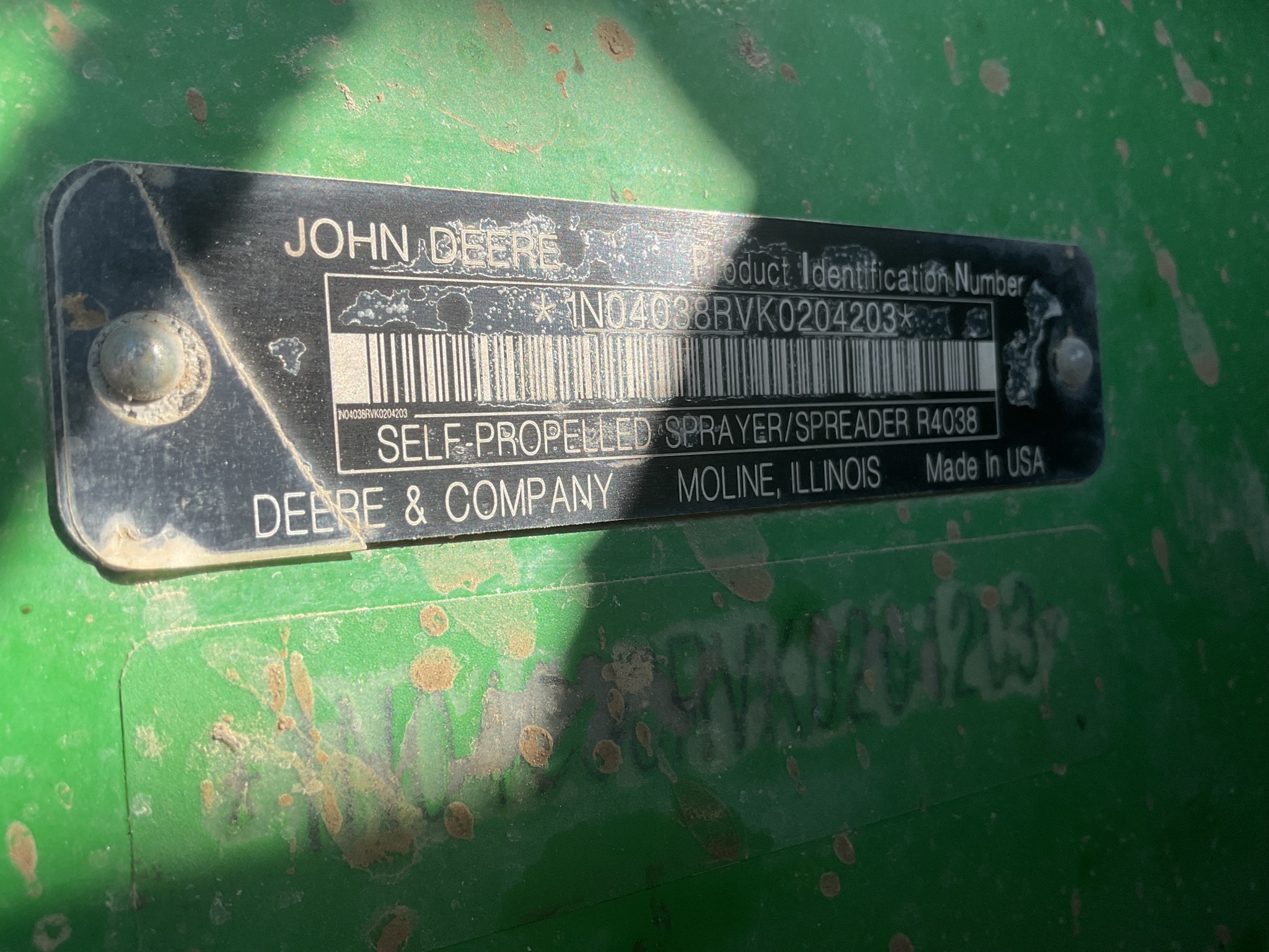 2020 John Deere R4038 Self-Propelled Sprayer