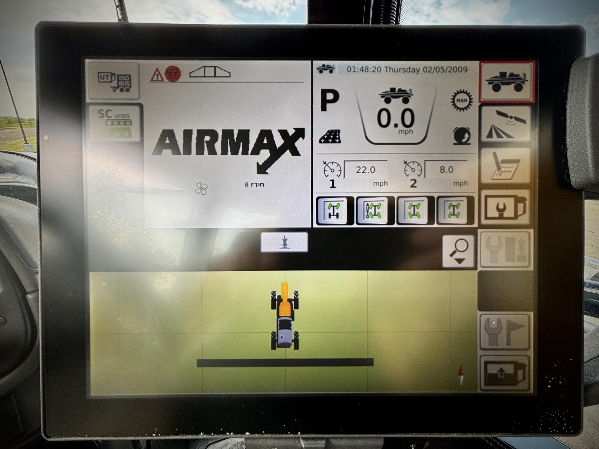 2020 ROGATOR RG1300C Self-Propelled Sprayer