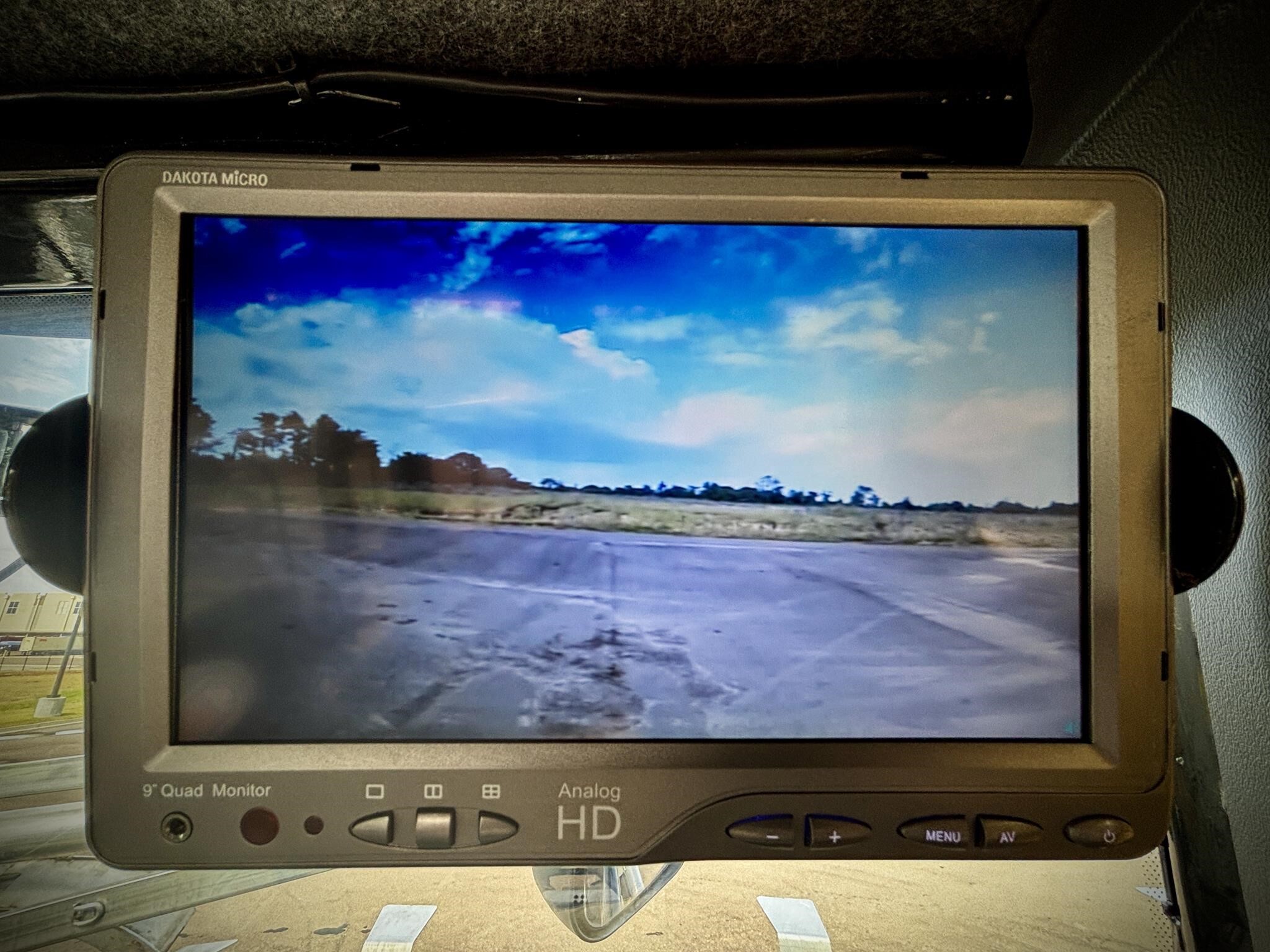 2020 ROGATOR RG1300C Self-Propelled Sprayer