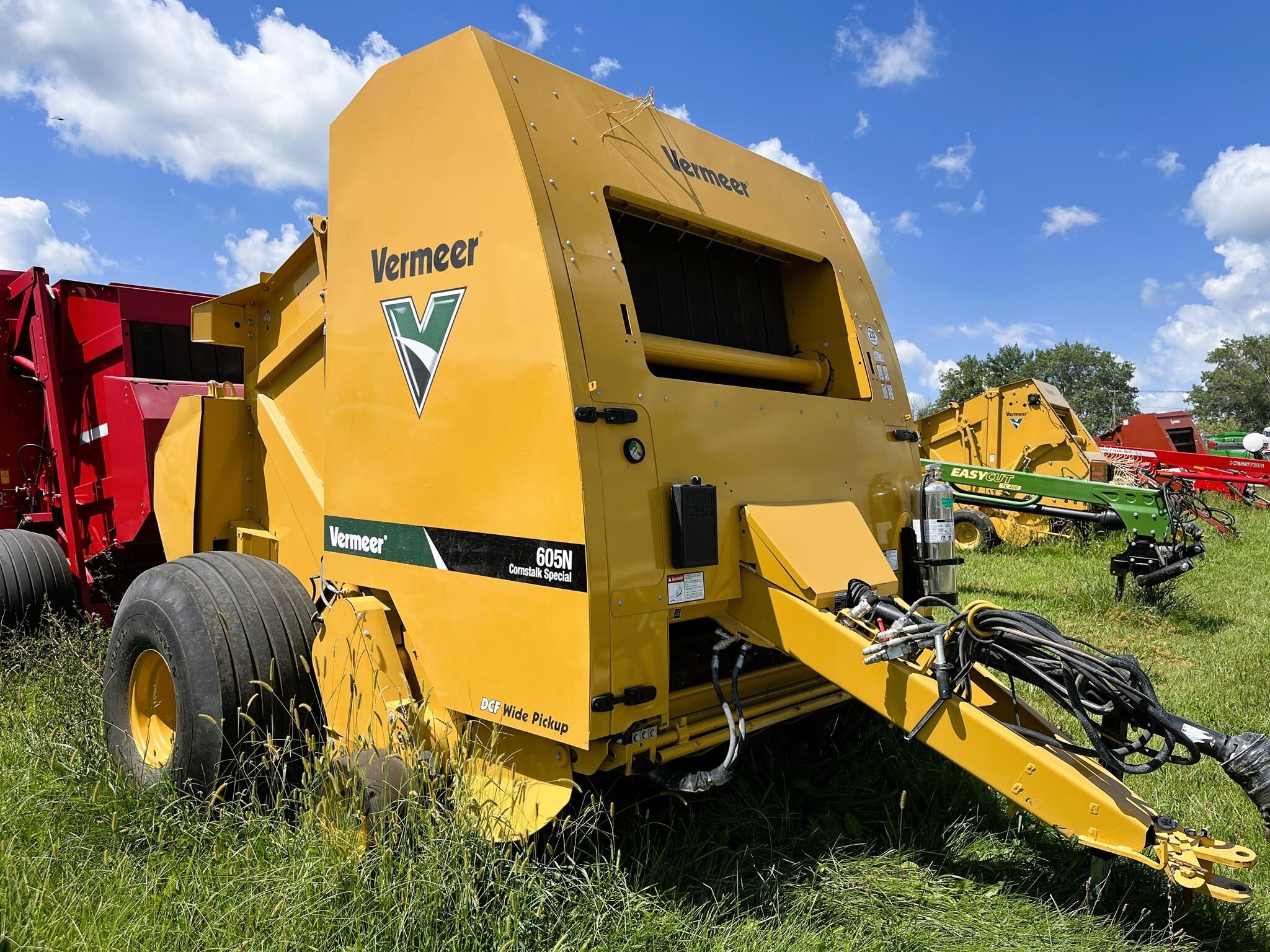 2023 Vermeer 605N Round Baler