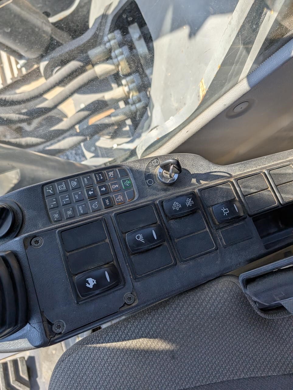 2013 Volvo EC340DL Excavator