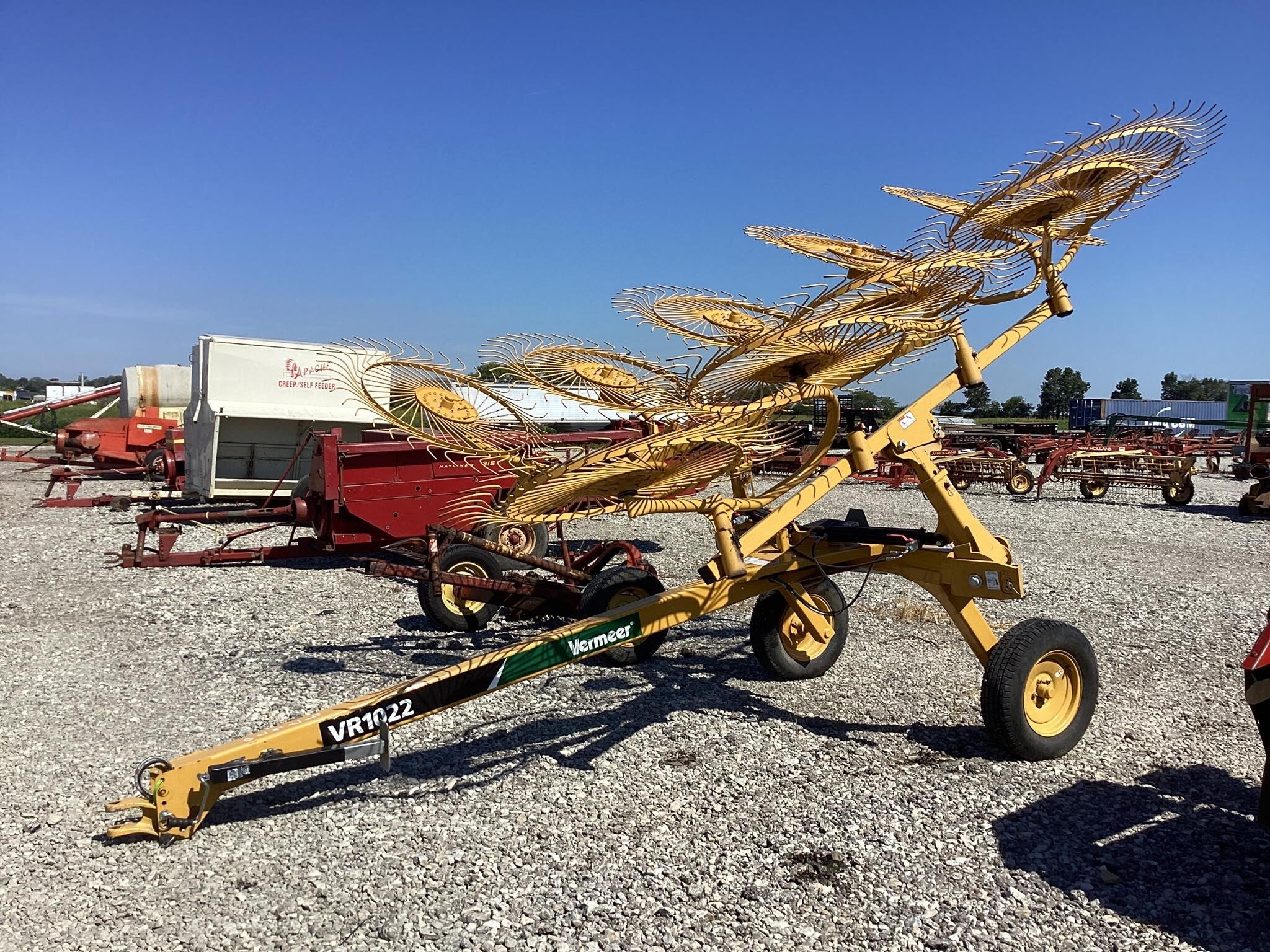 2020 Vermeer VR1022 Rake