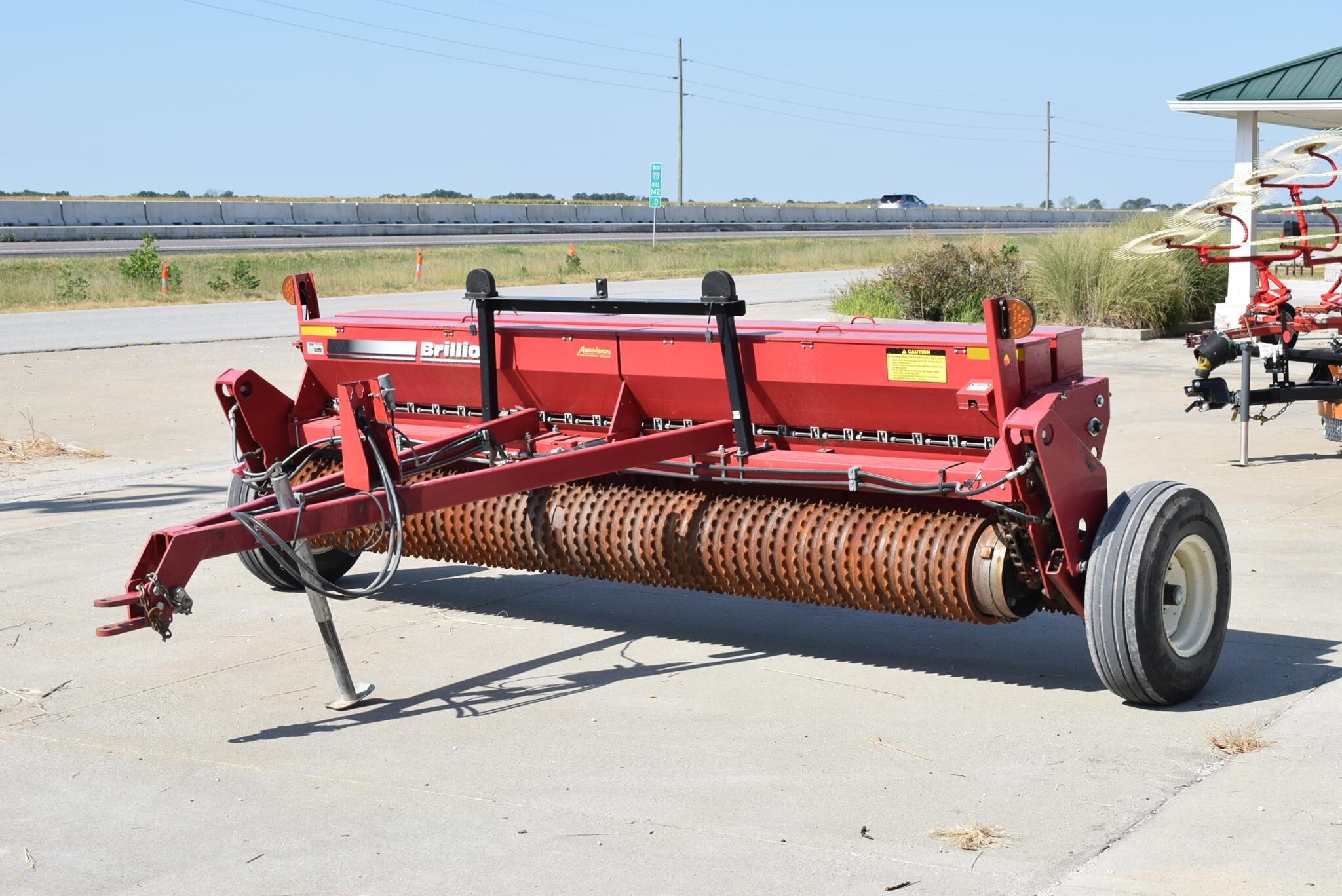  Brillion SSB12 Drill
