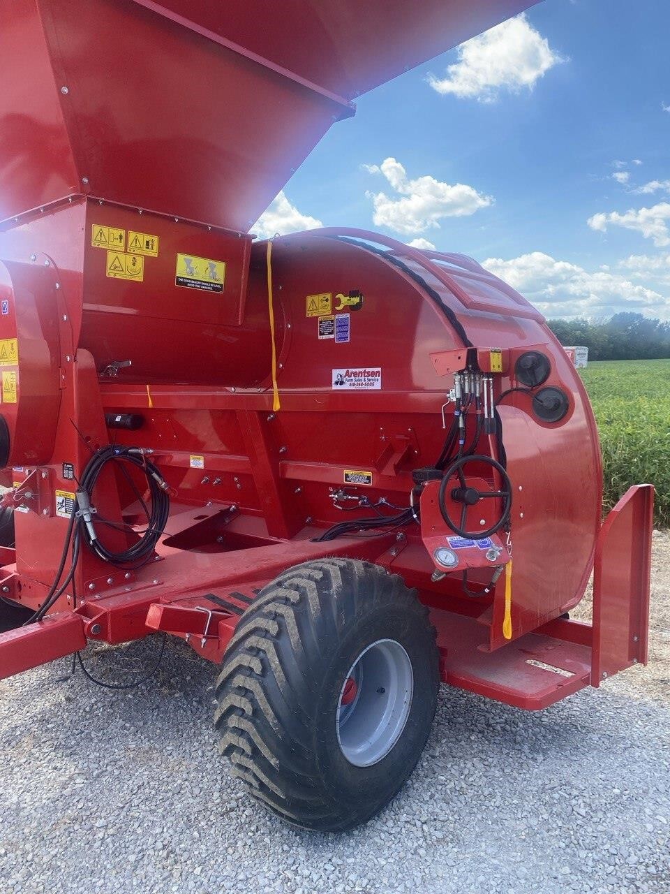 2025 Akron GTT5010 Grain Bagger