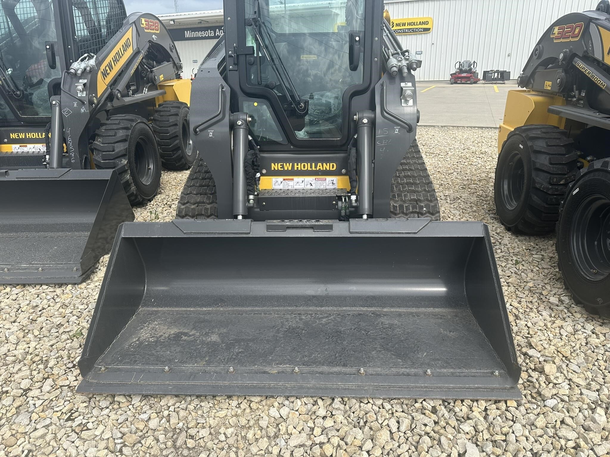 2025 New Holland C327 Skid Steer