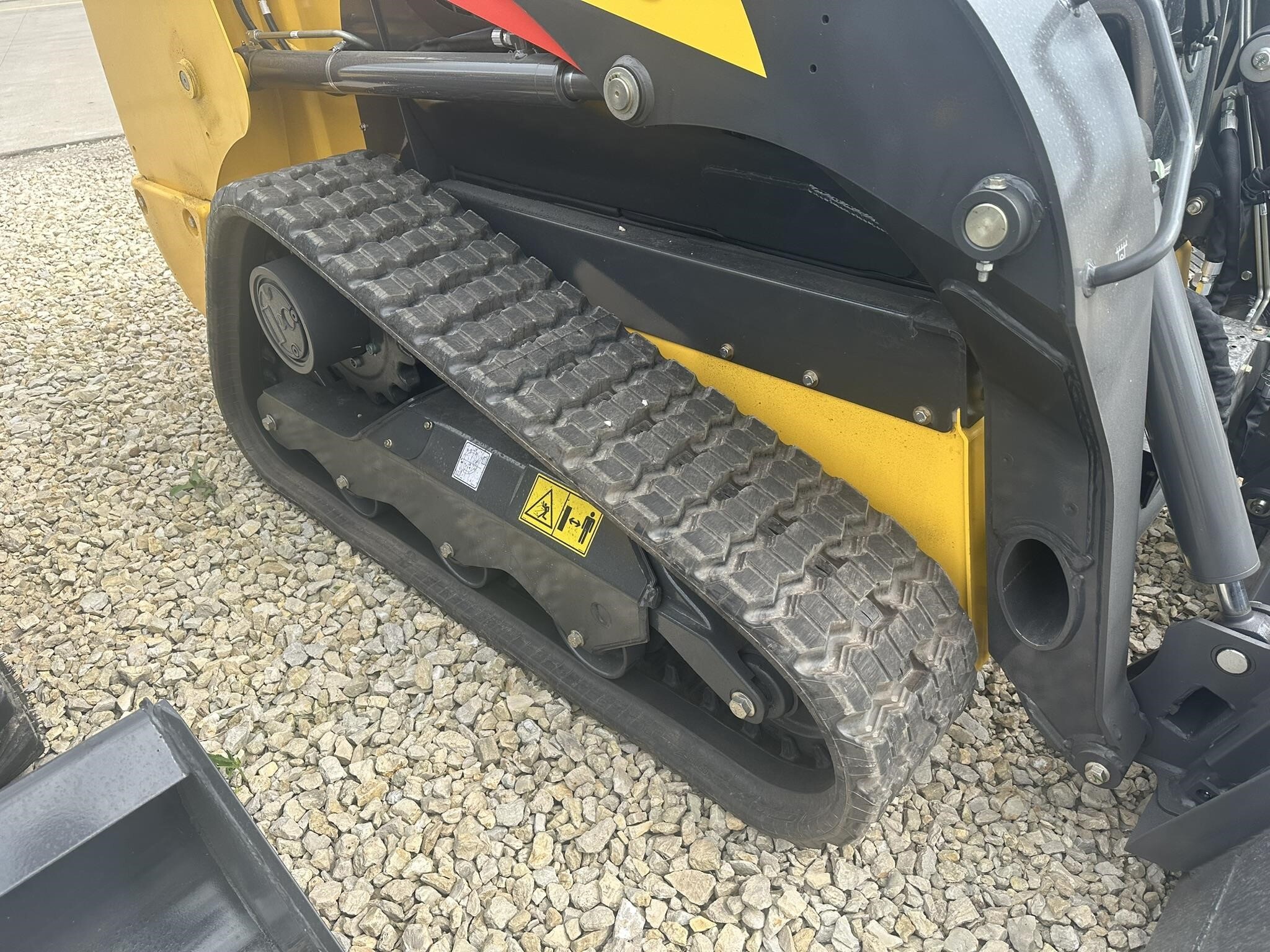 2025 New Holland C327 Skid Steer