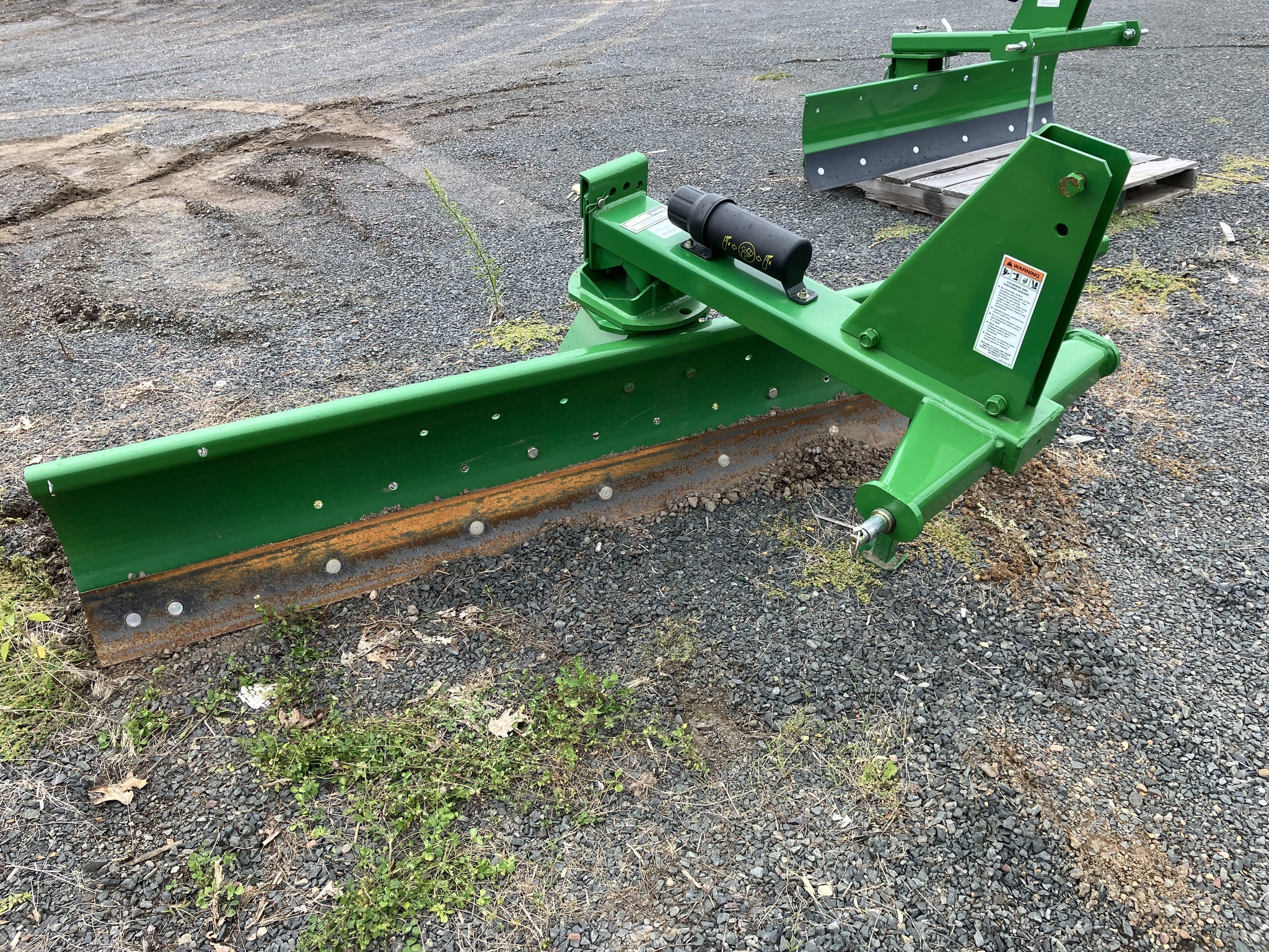 2023 Frontier RB2196 Blade