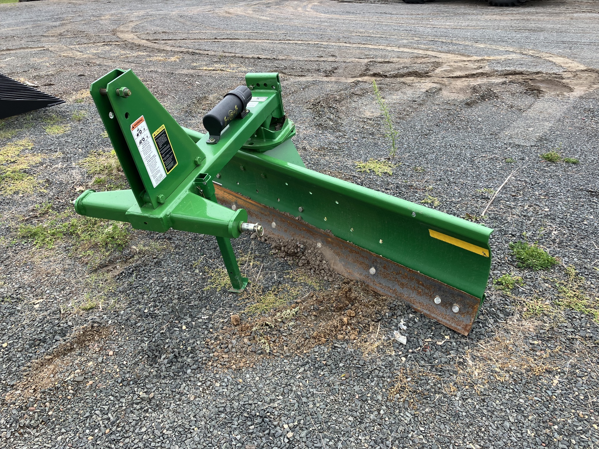 2023 Frontier RB2196 Blade