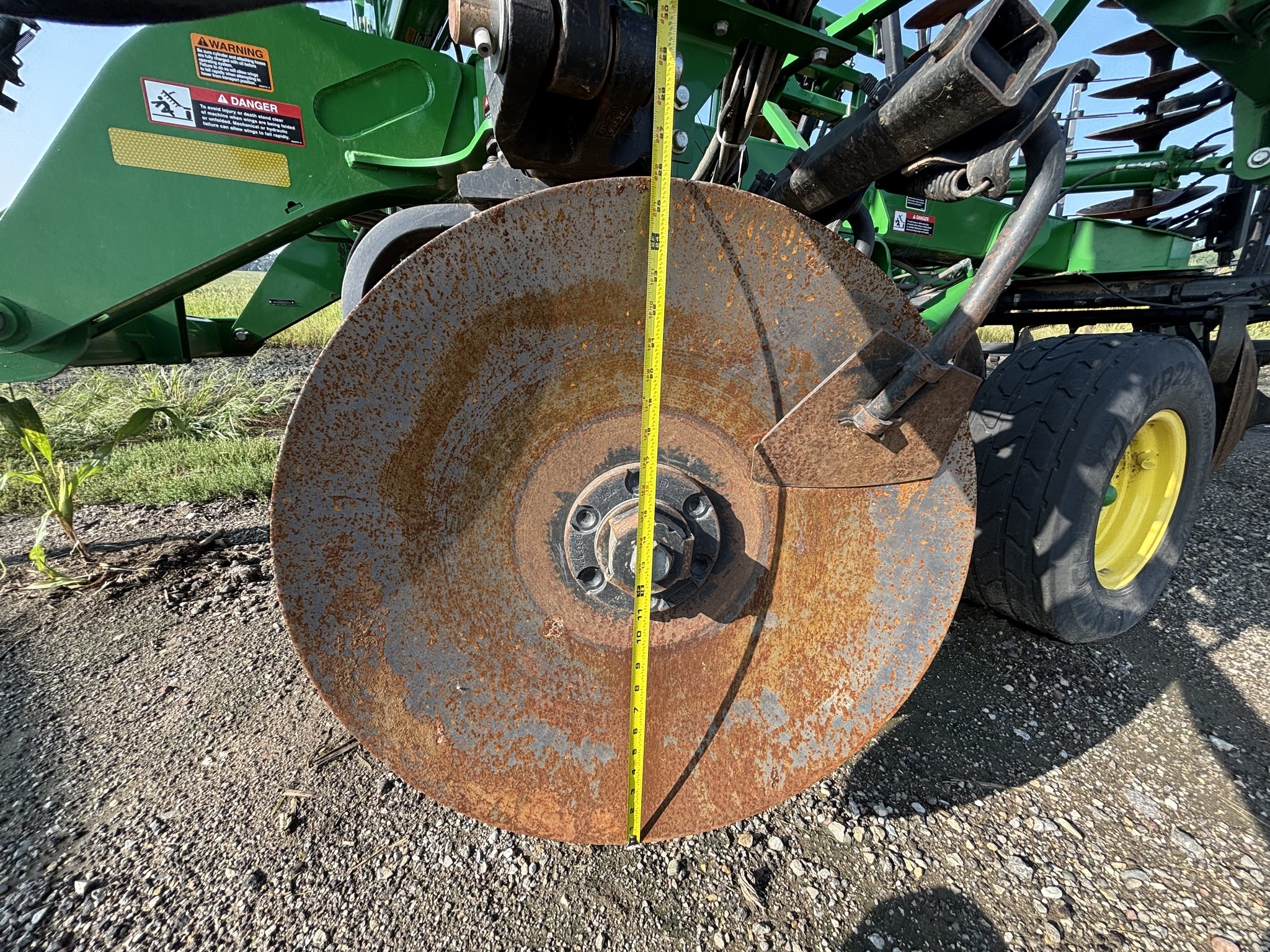 2022 John Deere 2633 Vertical Tillage