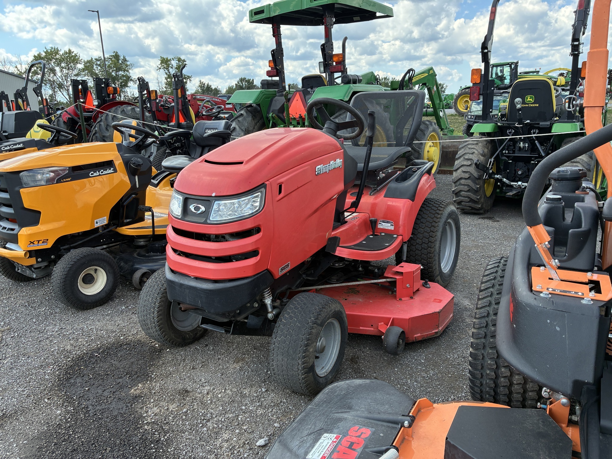 2016 Simplicity Conquest 25 Lawn Mower