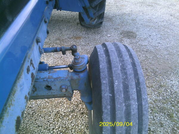 1983 Ford TW-25 Tractor