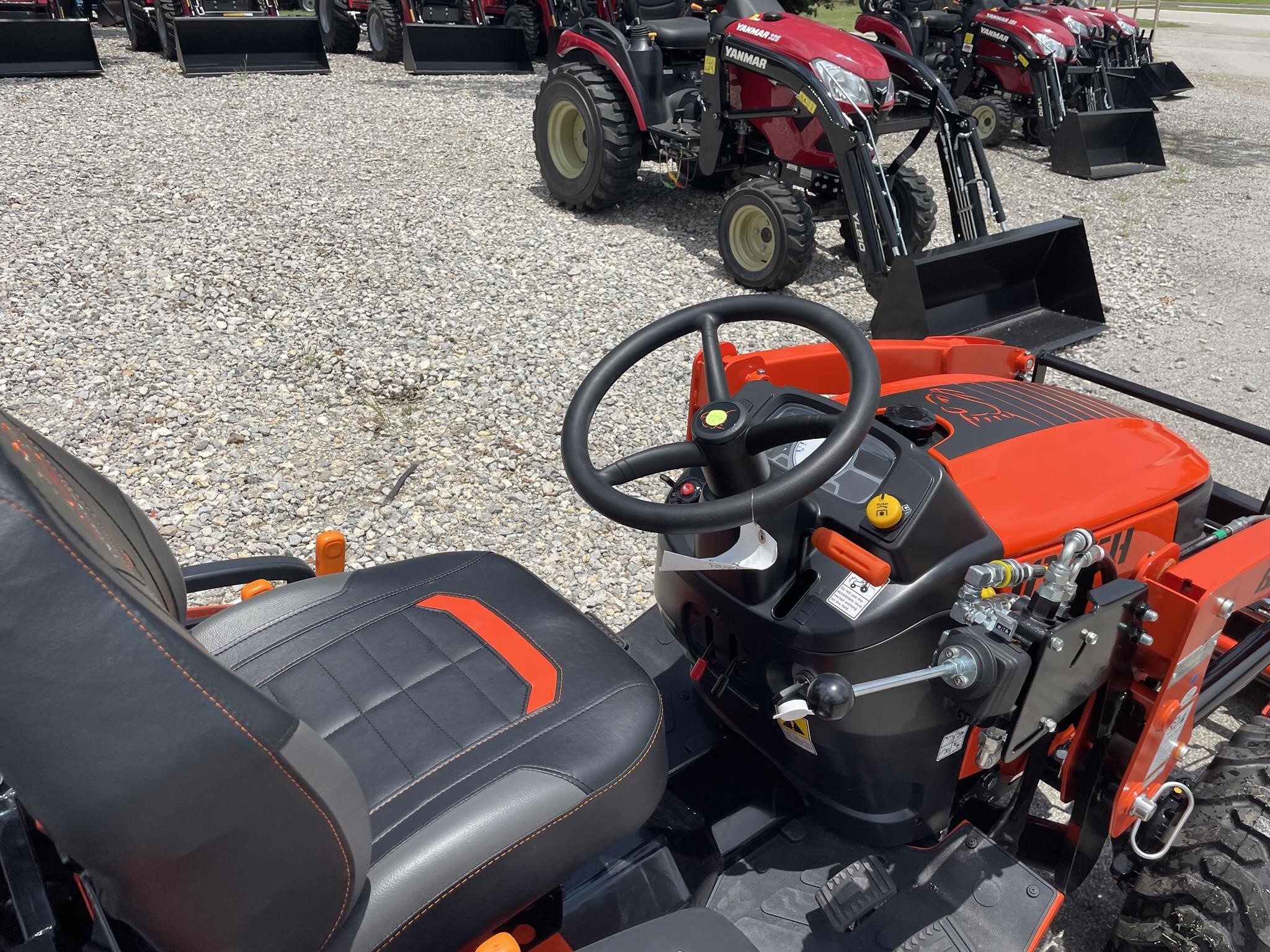 2025 Bad Boy 1025H Tractor