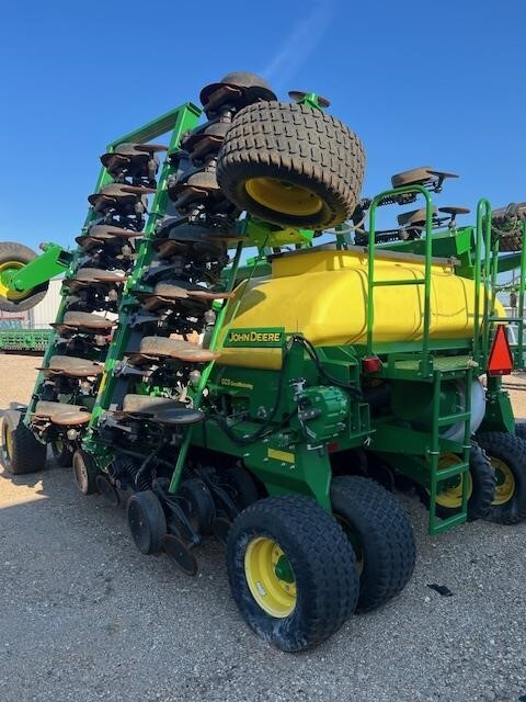 2017 John Deere 1990 Air Seeder