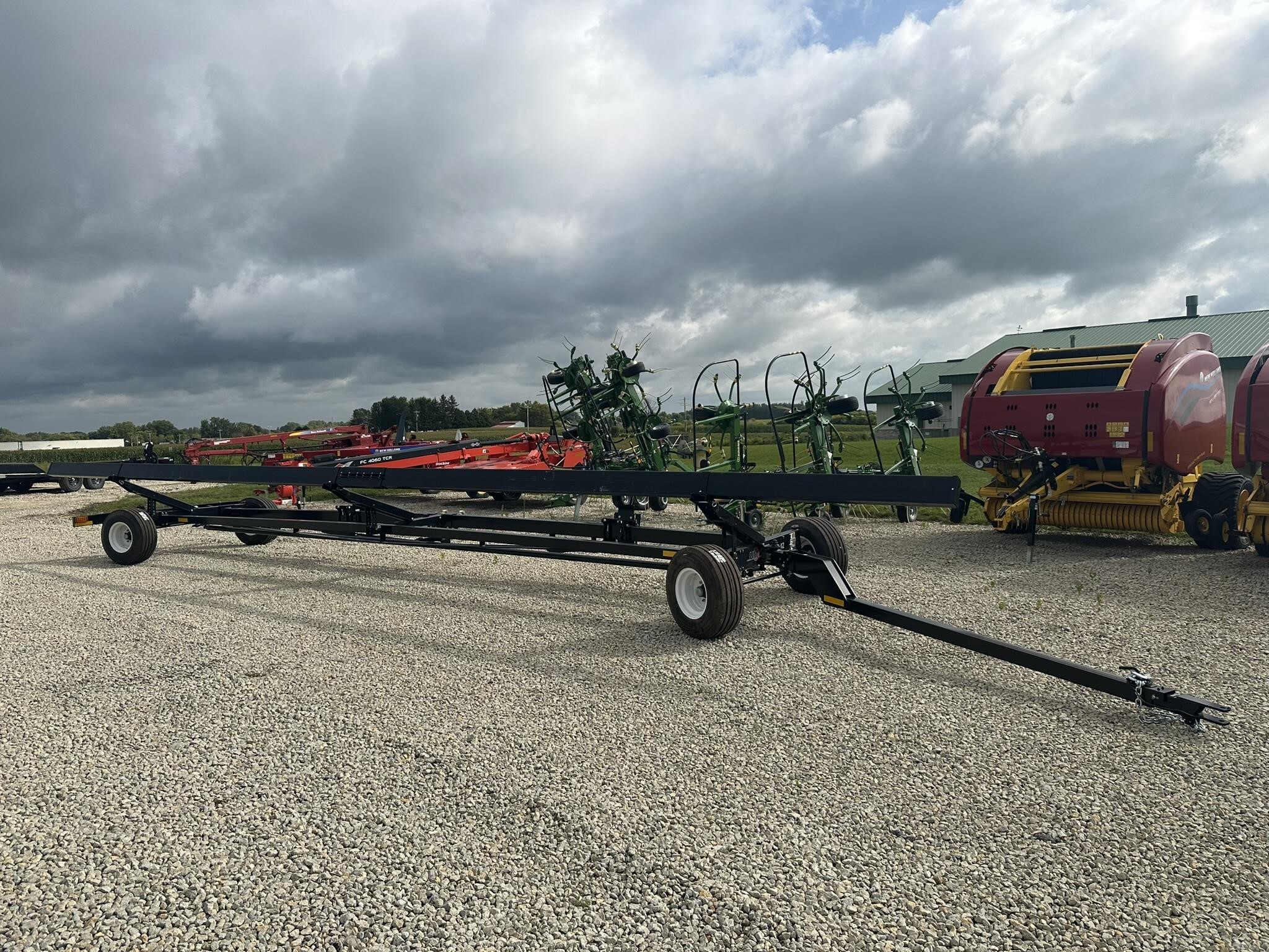 2025 Unverferth AWS42 Header Trailer